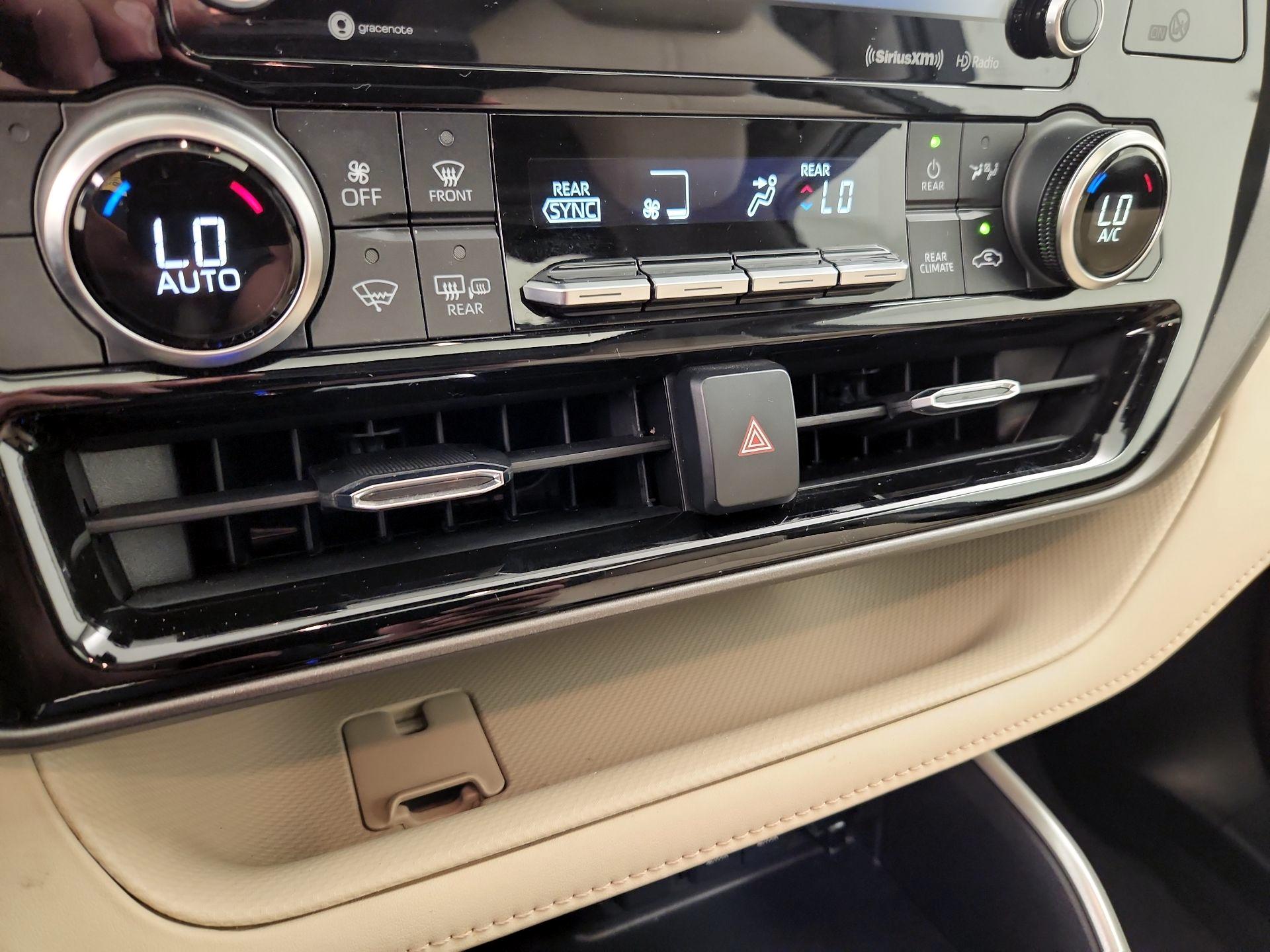 Thumbnail: 2021 Toyota Highlander - 16