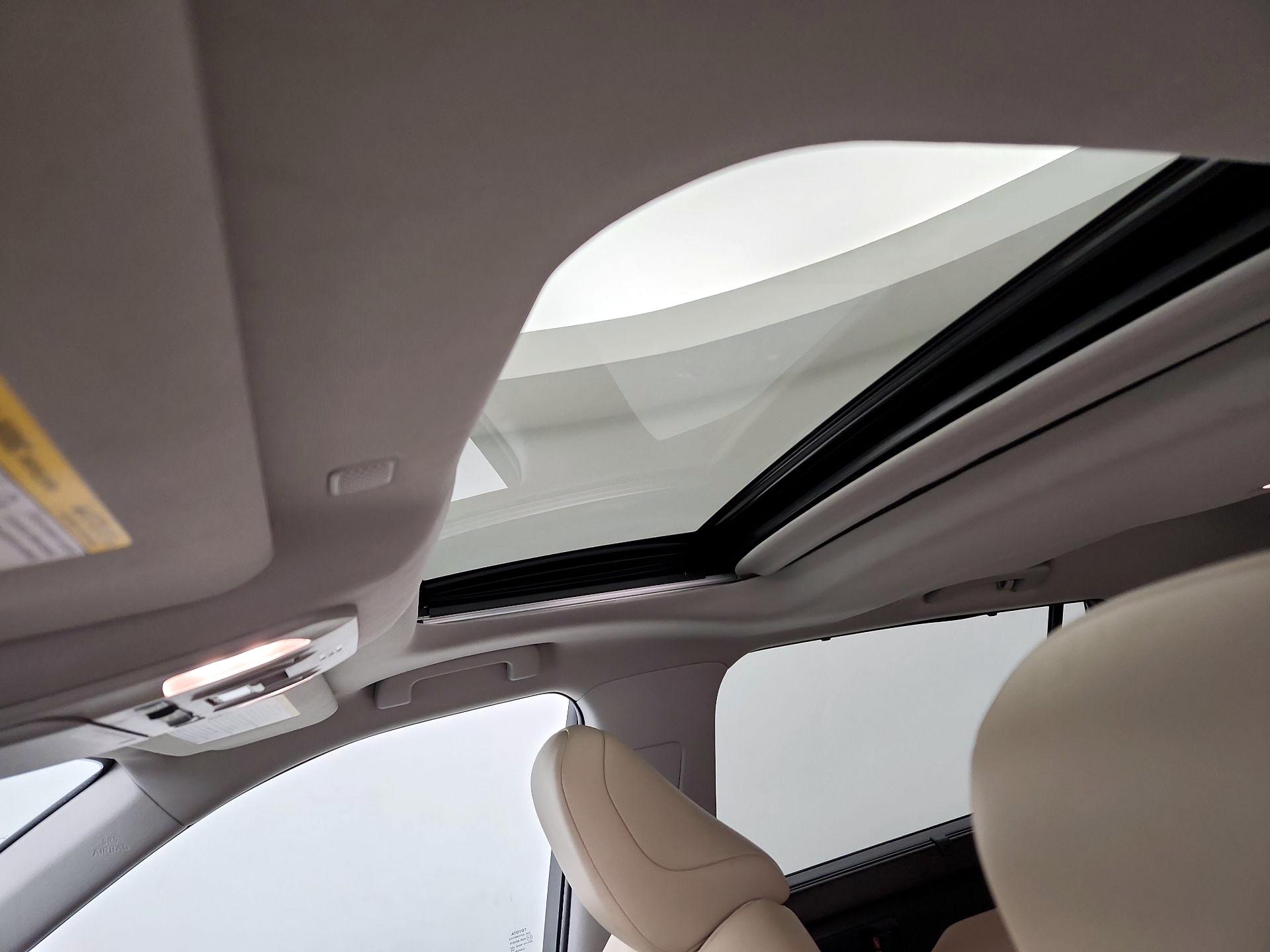 Thumbnail: 2021 Toyota Highlander - 19