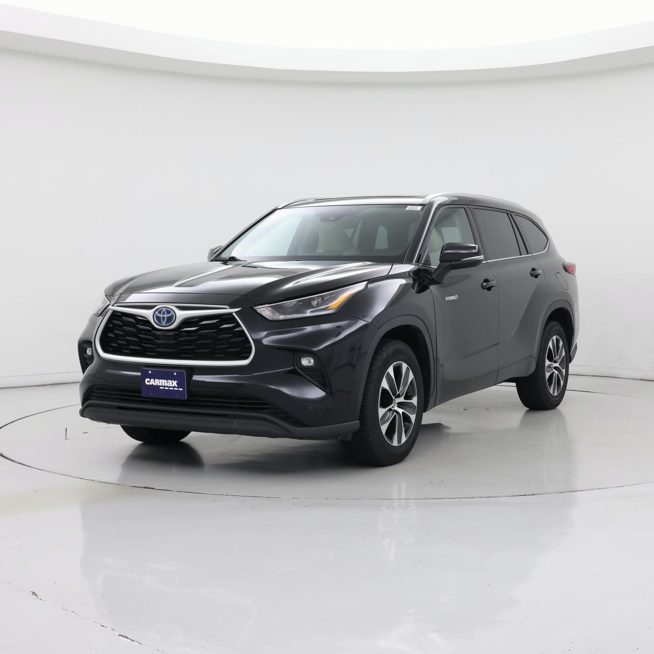 Thumbnail: 2021 Toyota Highlander - 4