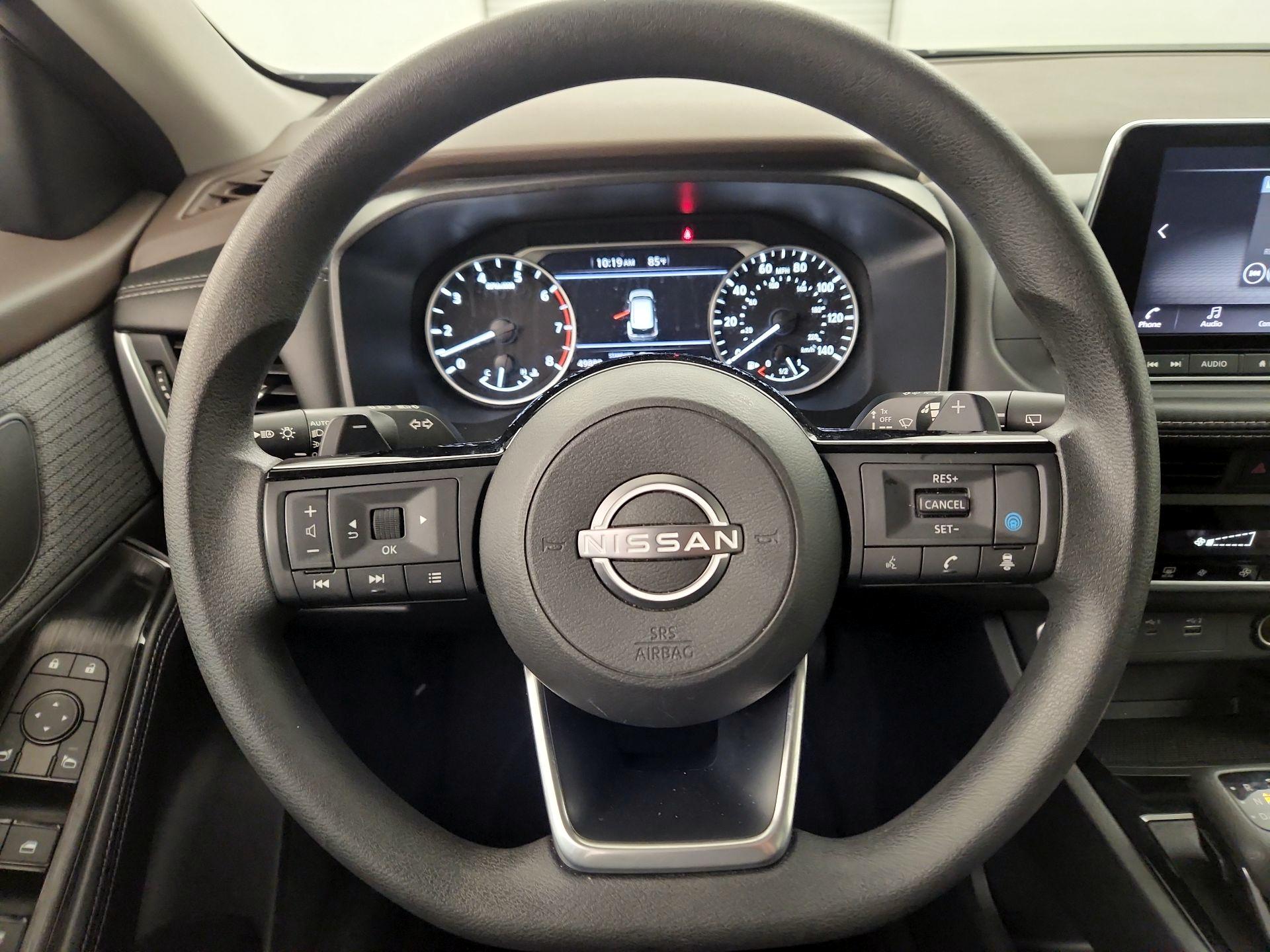 Thumbnail: 2023 Nissan Rogue - 10