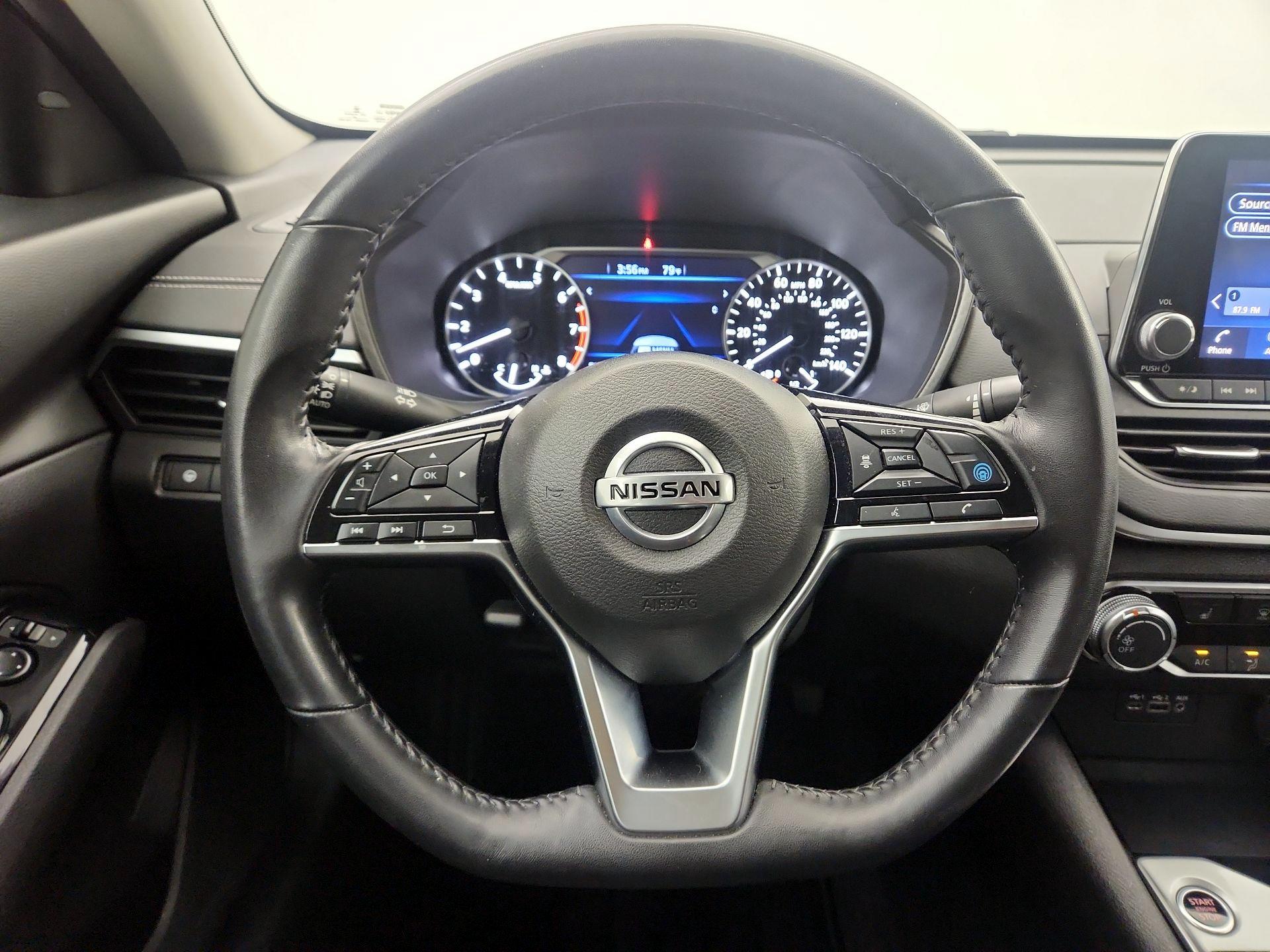Thumbnail: 2021 Nissan Altima - 10