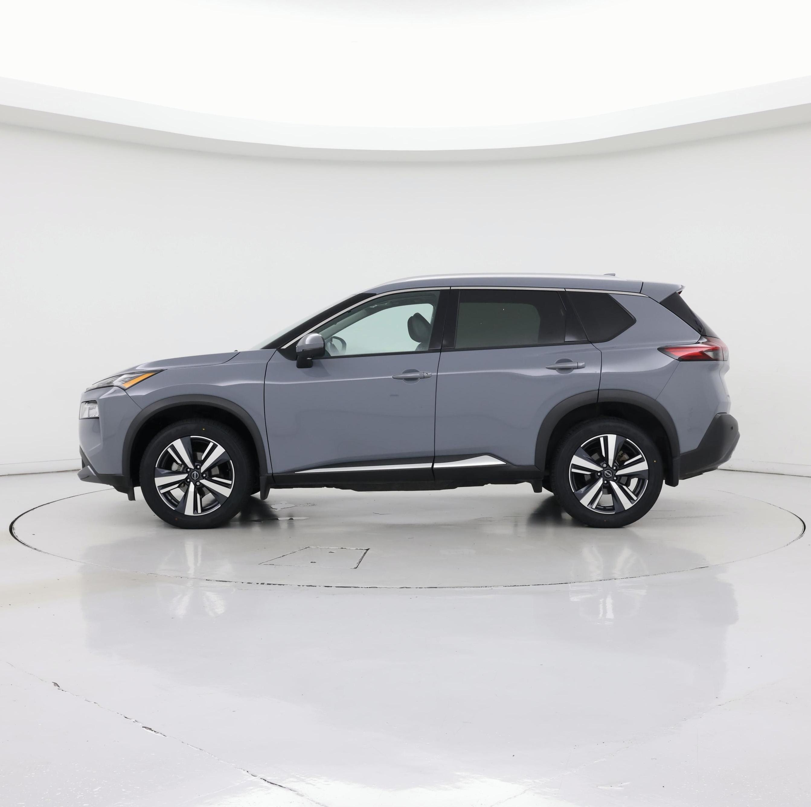 Thumbnail: 2023 Nissan Rogue - 3