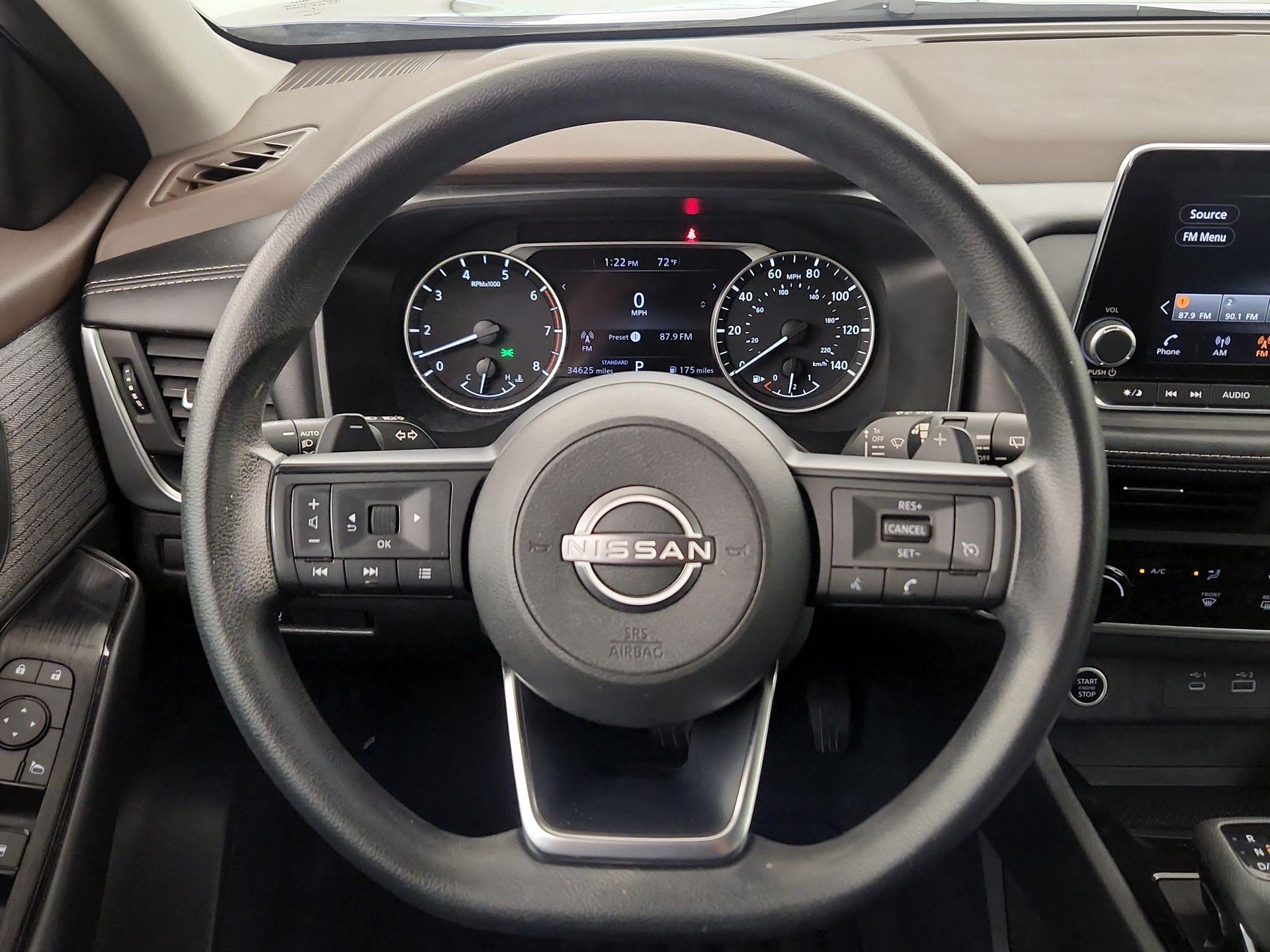 Thumbnail: 2023 Nissan Rogue - 10