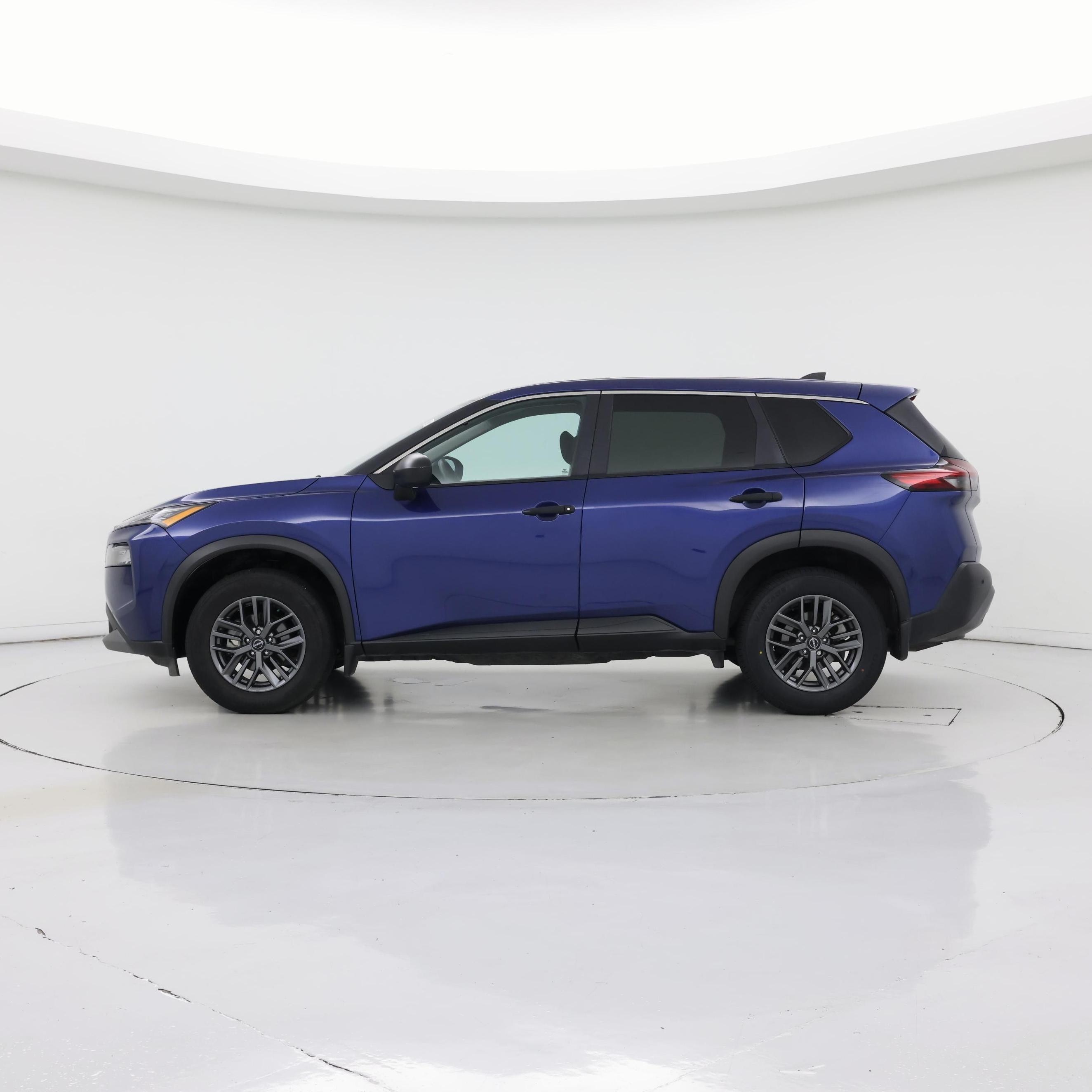 Thumbnail: 2023 Nissan Rogue - 3