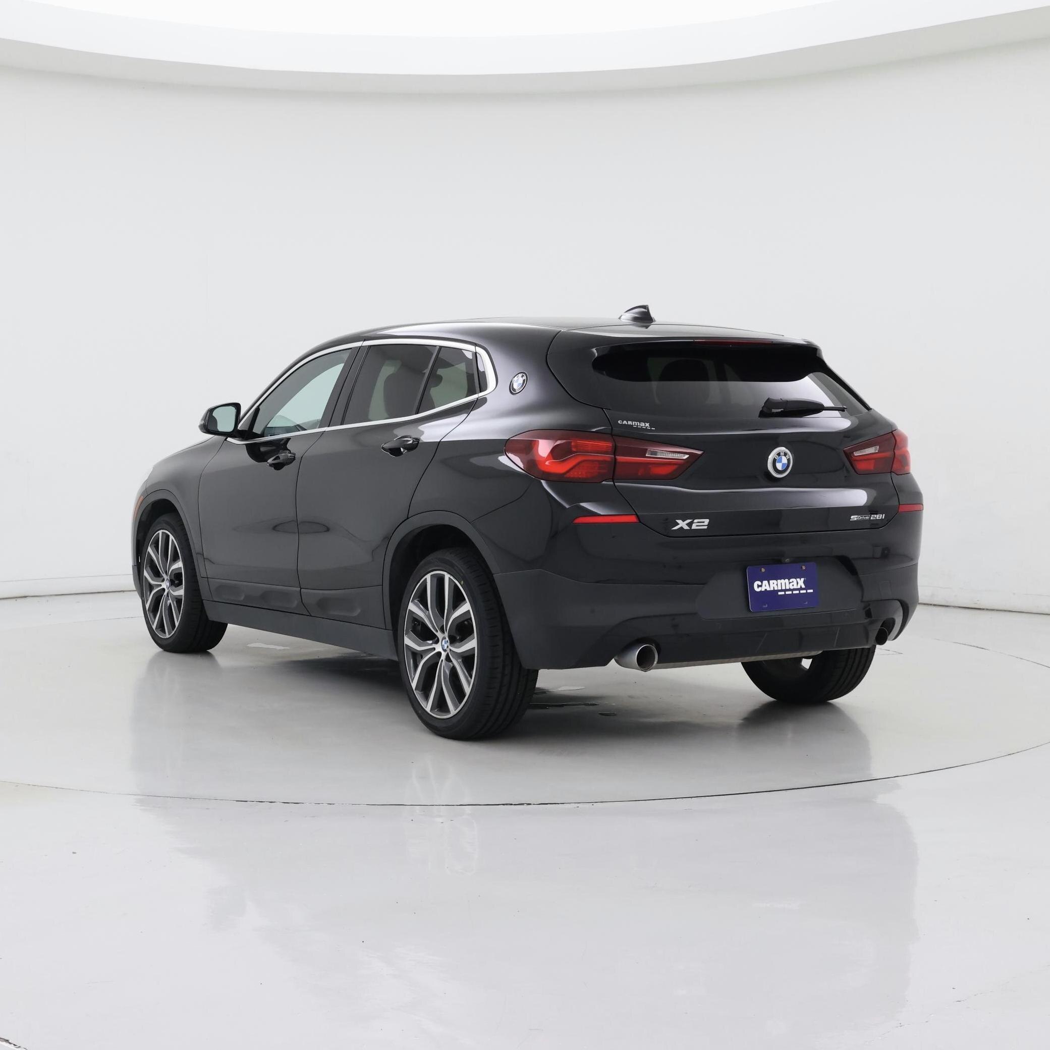 Thumbnail: 2021 BMW X2 - 2