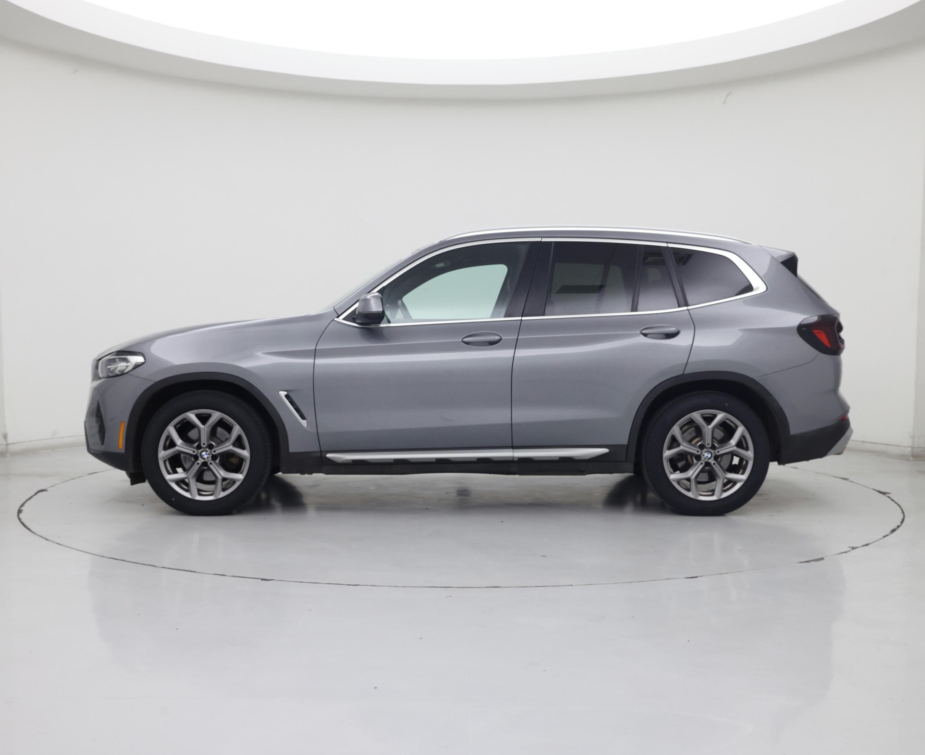 Thumbnail: 2023 BMW X3 - 3
