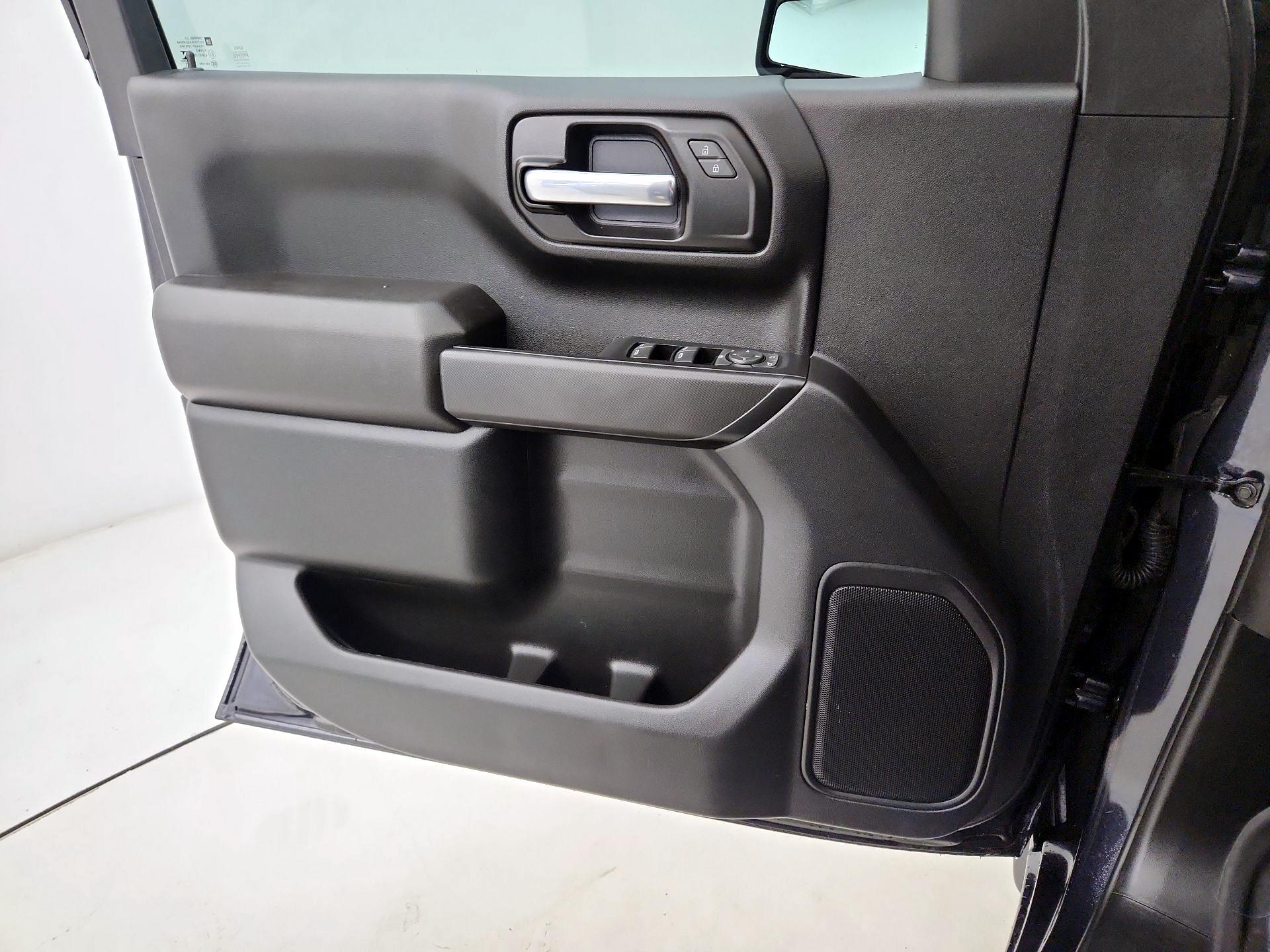 Thumbnail: 2023 Chevrolet Silverado 1500 - 12