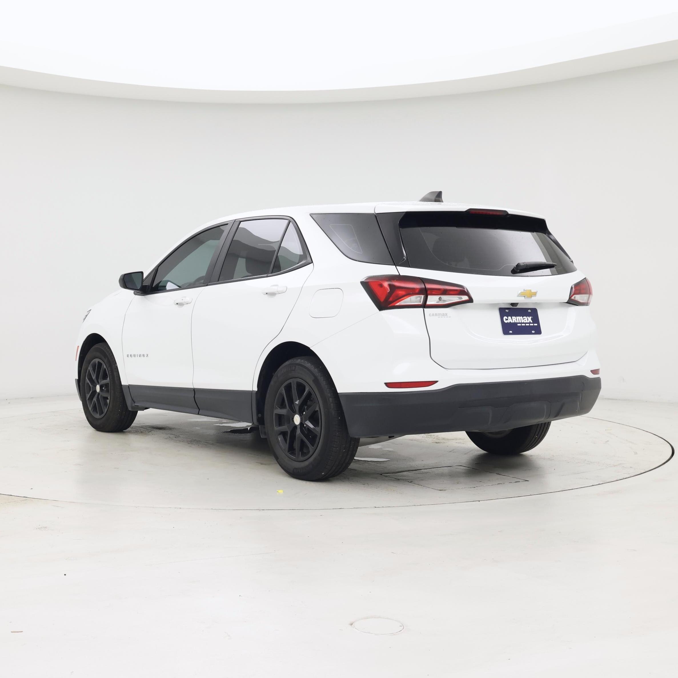 Thumbnail: 2022 Chevrolet Equinox - 2