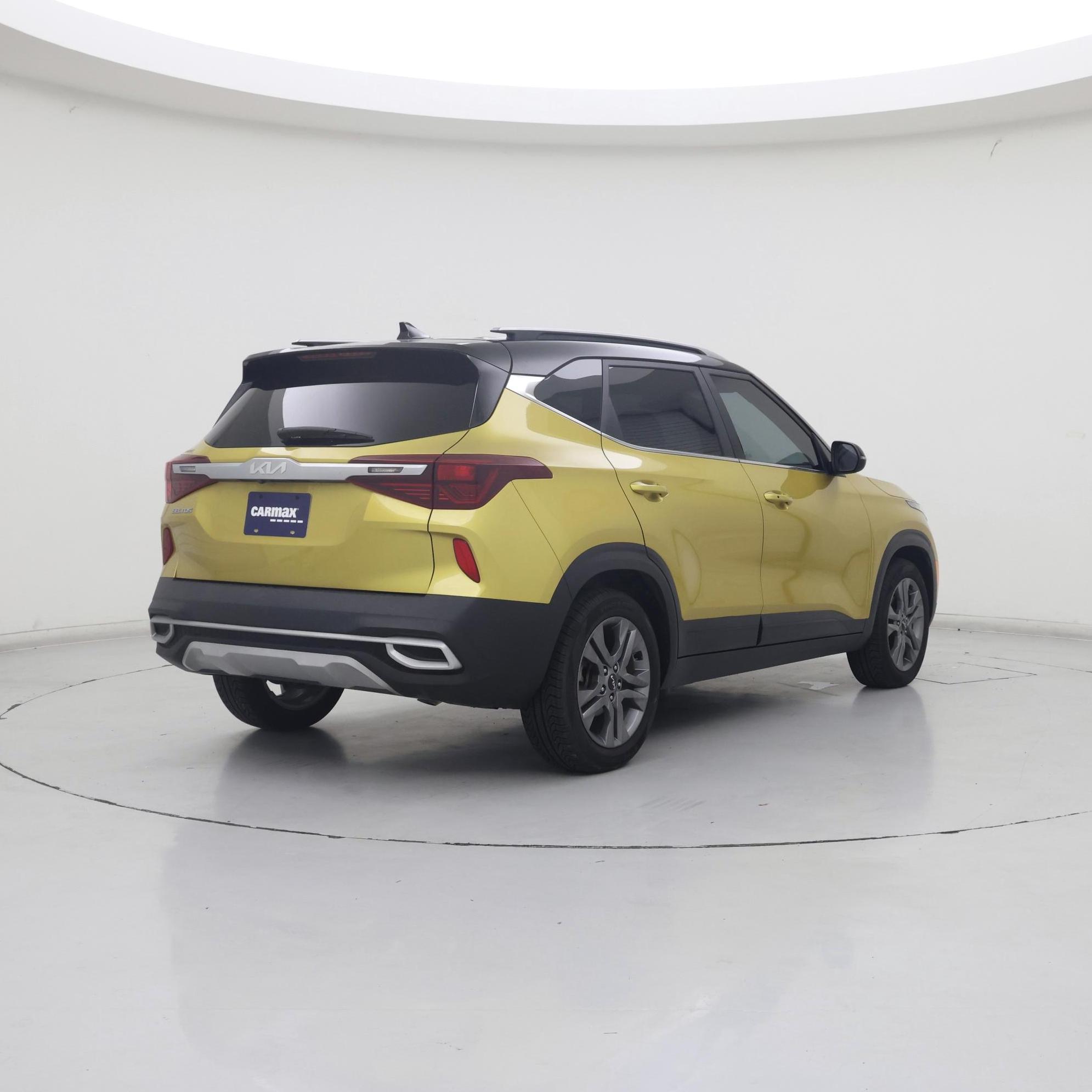 Thumbnail: 2022 Kia Seltos - 8