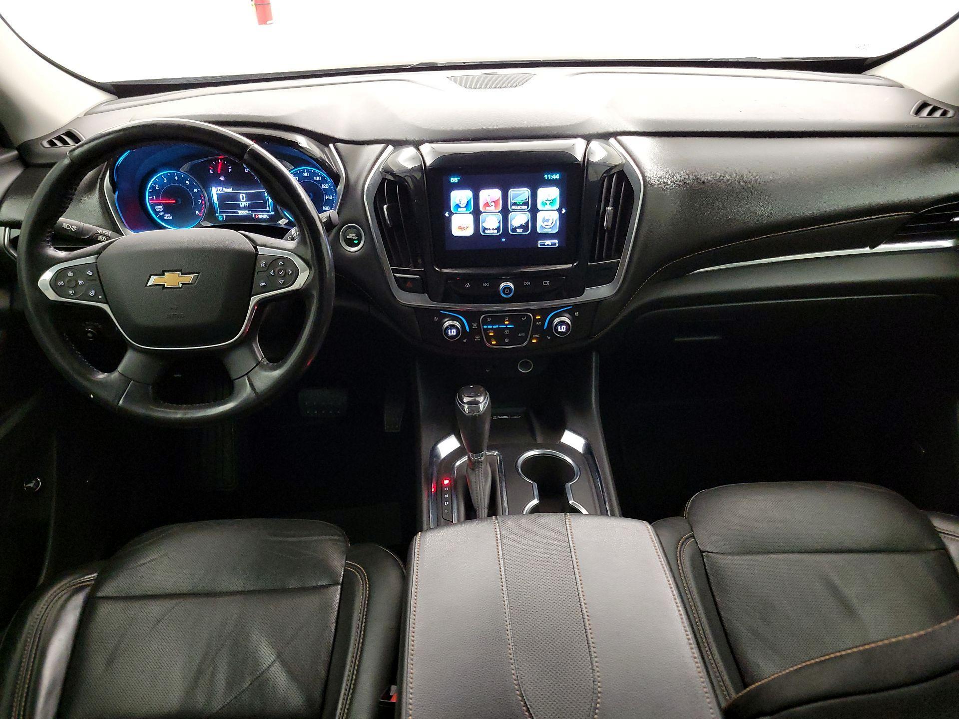 Thumbnail: 2018 Chevrolet Traverse - 9