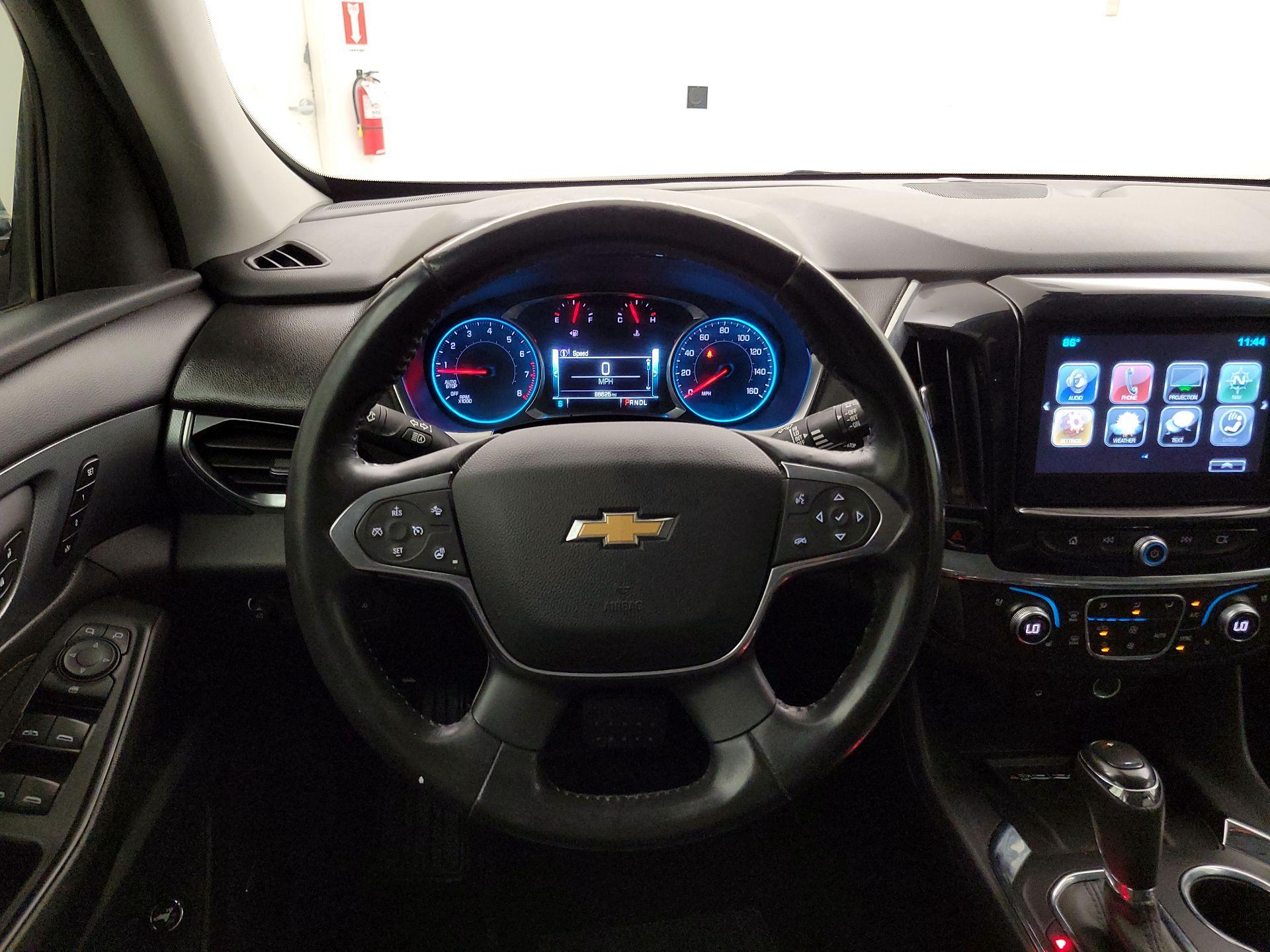Thumbnail: 2018 Chevrolet Traverse - 10