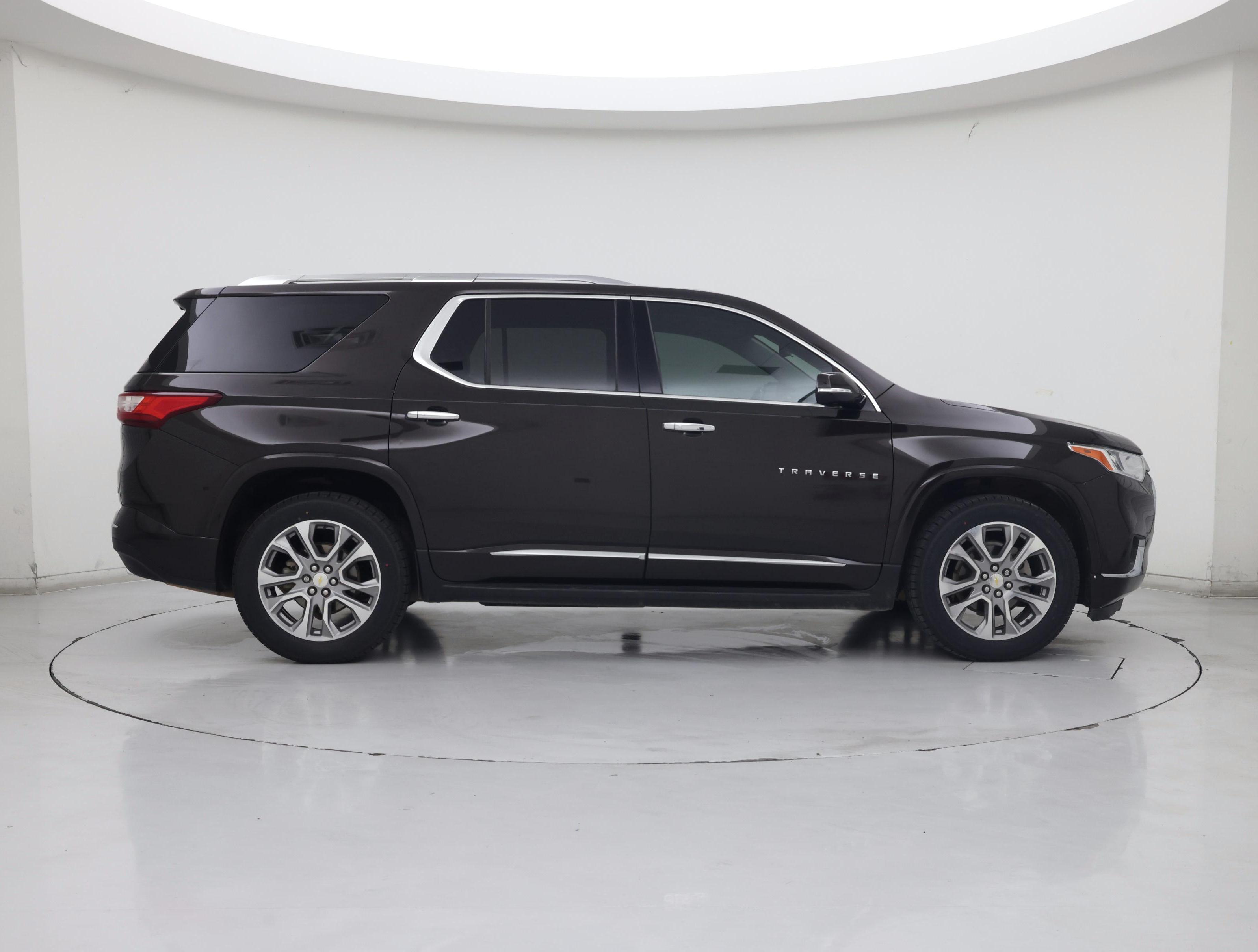 Thumbnail: 2018 Chevrolet Traverse - 7