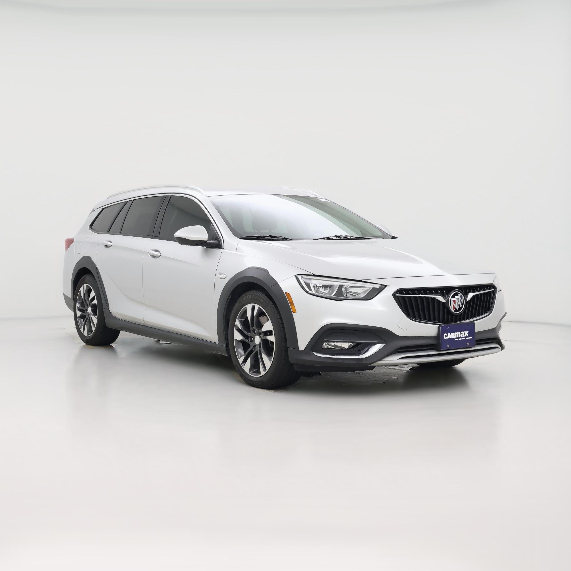 Thumbnail: 2018 Buick Regal - 1