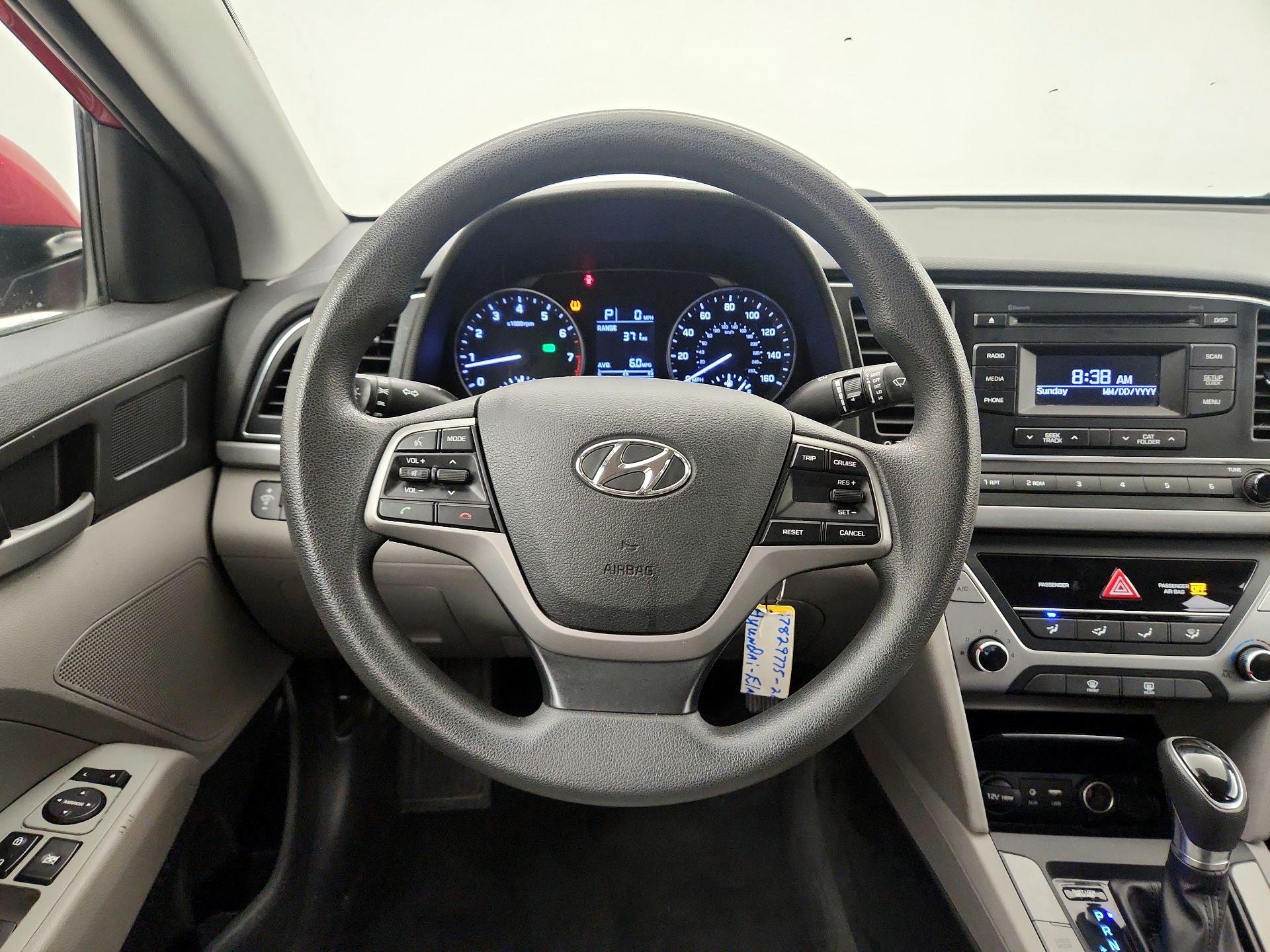 Thumbnail: 2017 Hyundai Elantra - 10