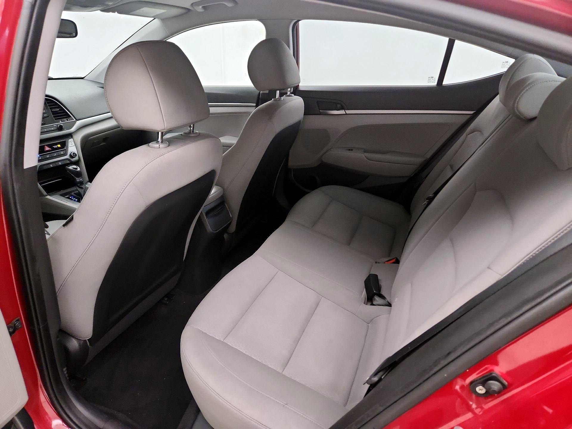 Thumbnail: 2017 Hyundai Elantra - 18