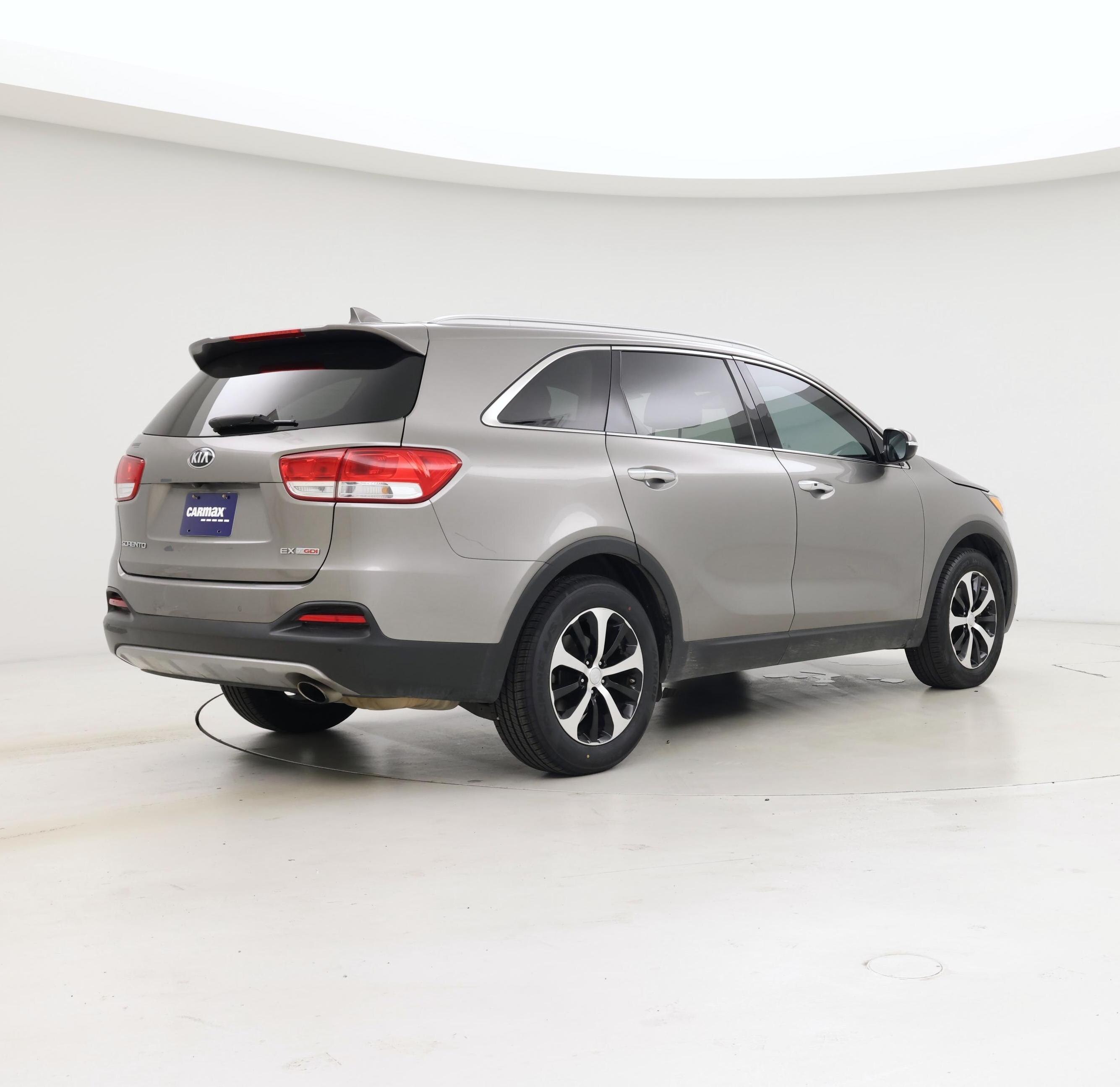 Thumbnail: 2018 Kia Sorento - 8
