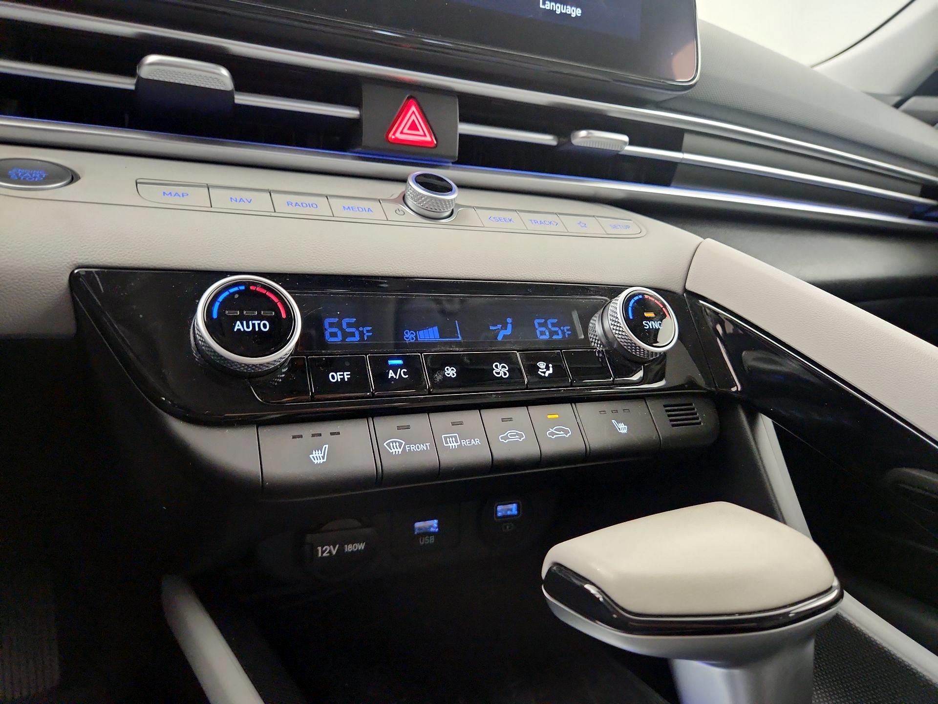 Thumbnail: 2023 Hyundai Elantra - 14