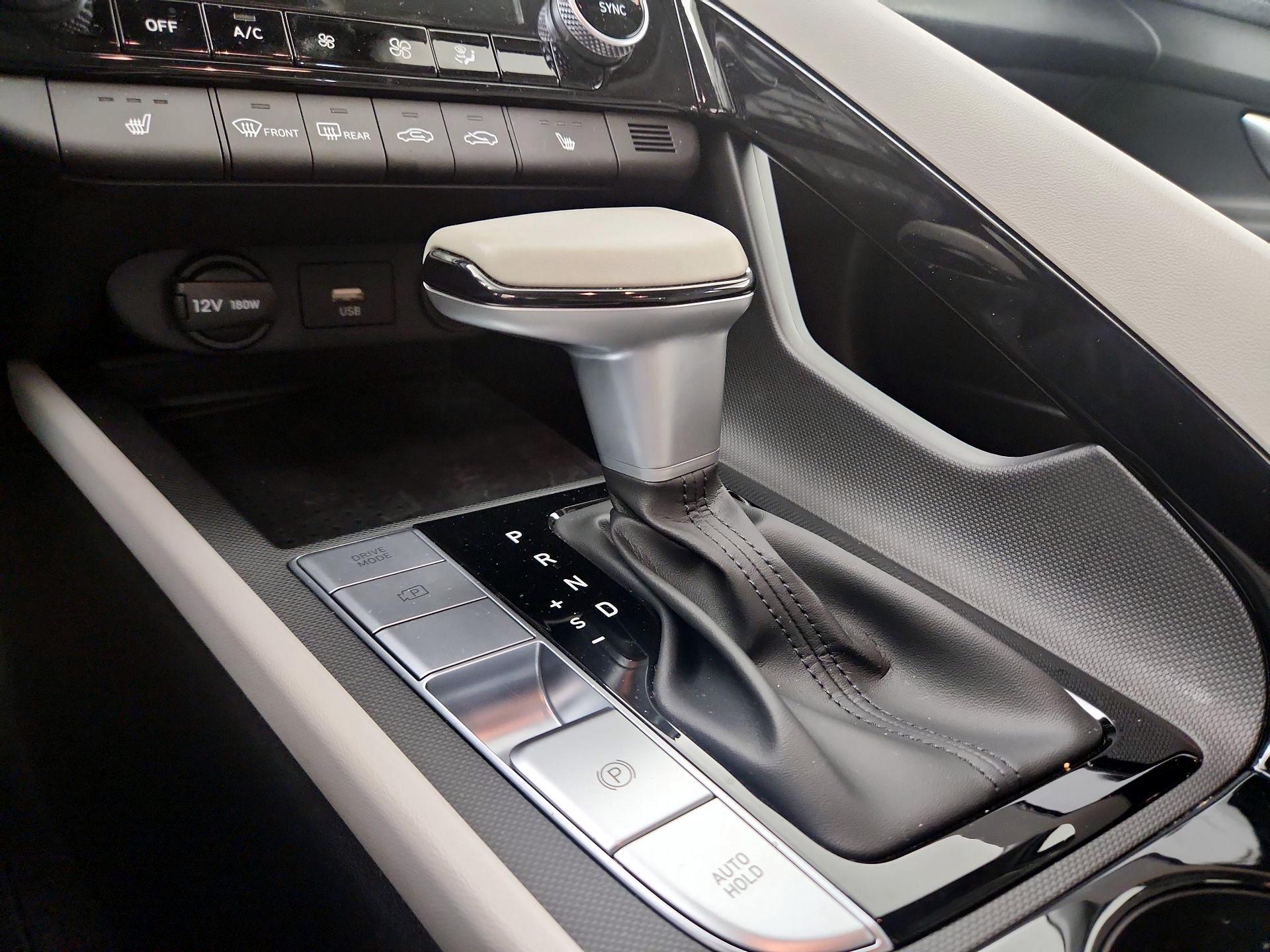 Thumbnail: 2023 Hyundai Elantra - 15
