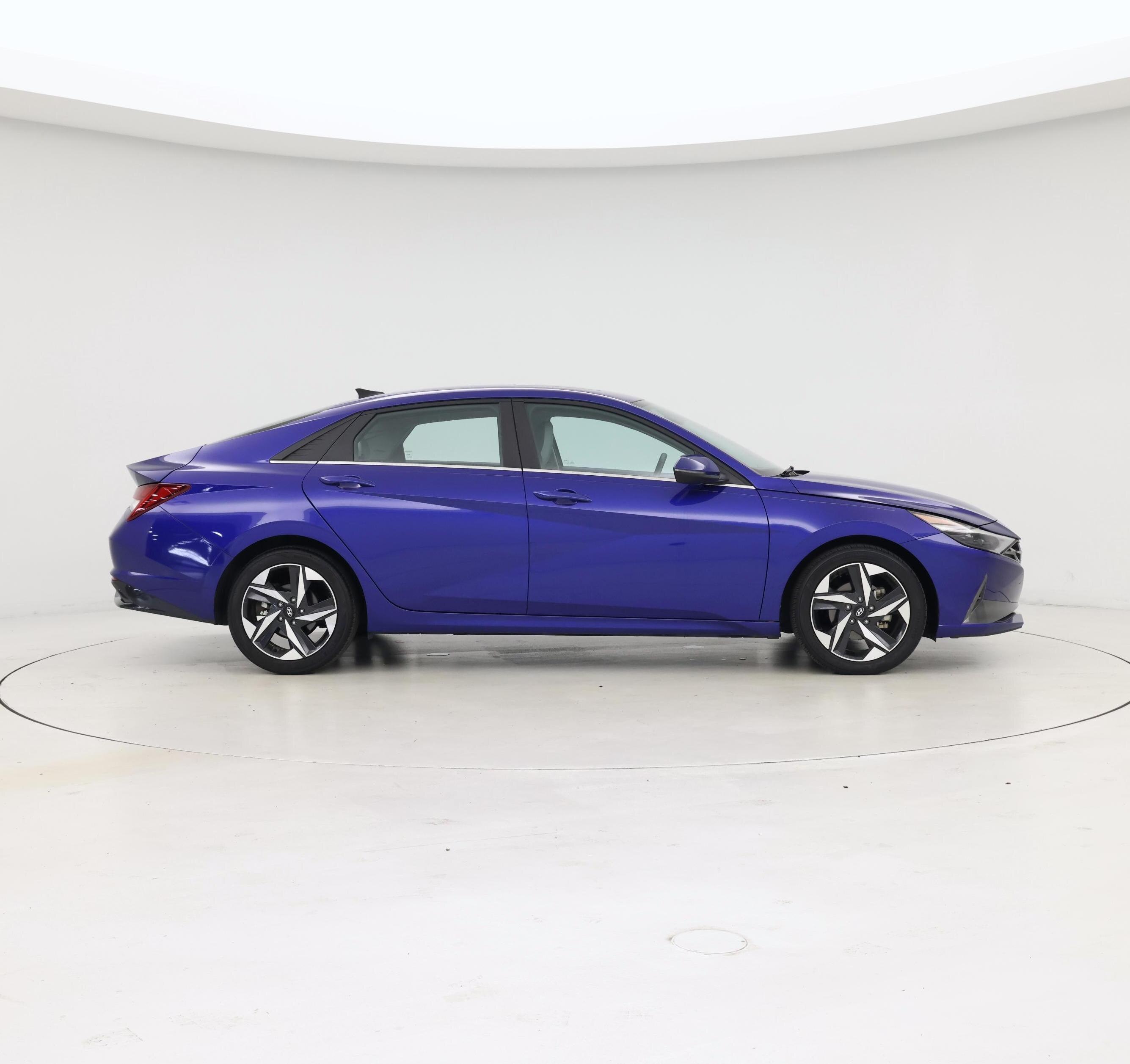 Thumbnail: 2023 Hyundai Elantra - 7