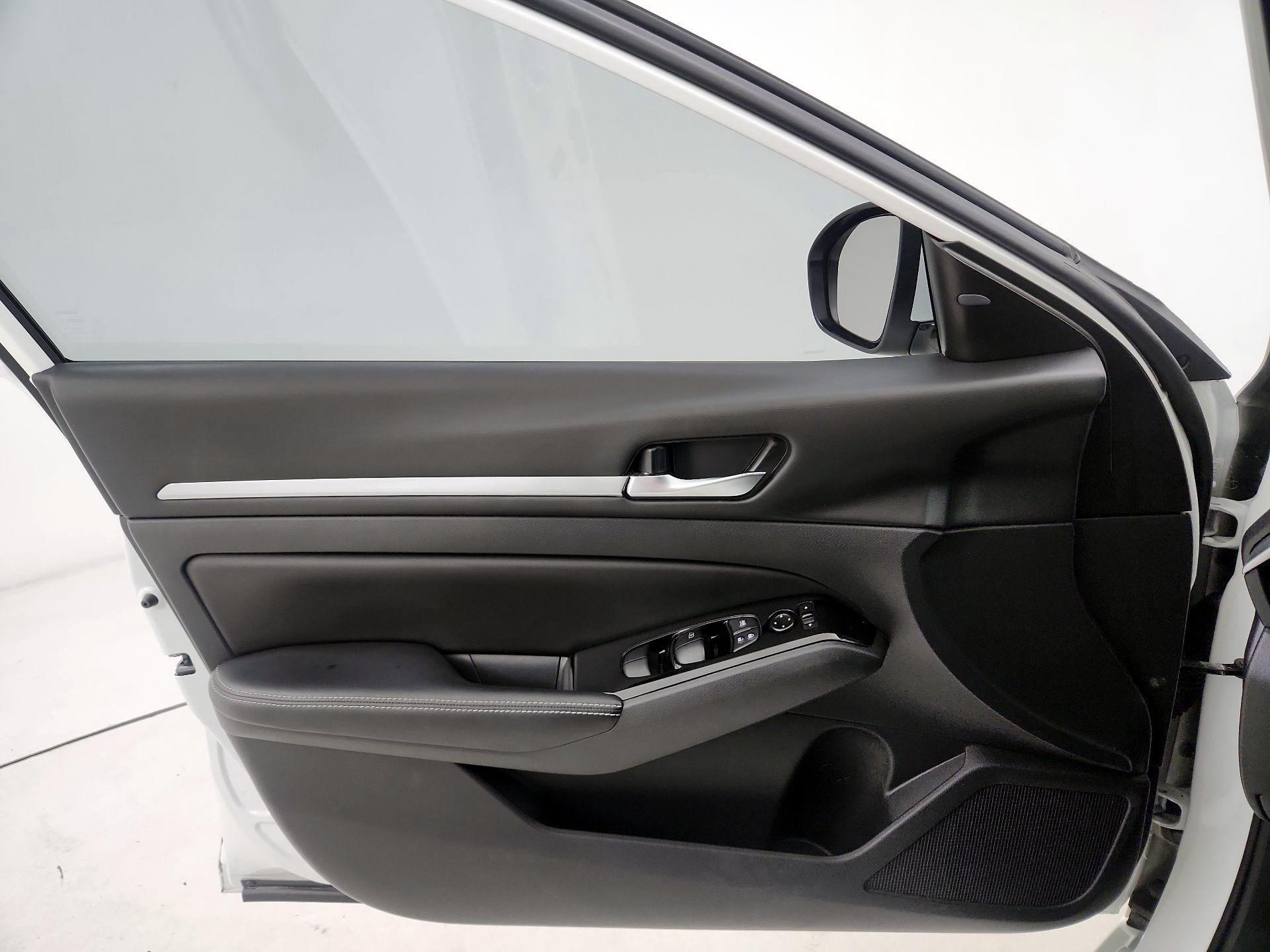 Thumbnail: 2024 Nissan Altima - 12