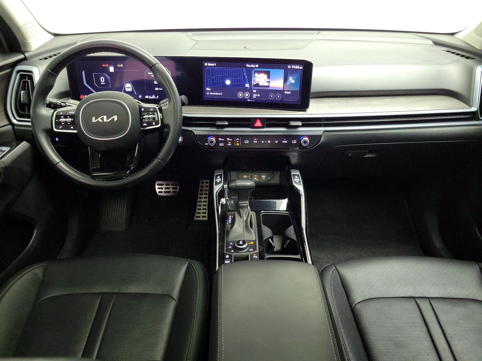 Thumbnail: 2024 Kia Sorento - 9