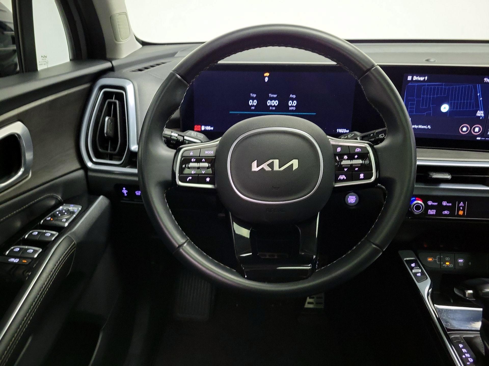 Thumbnail: 2024 Kia Sorento - 10