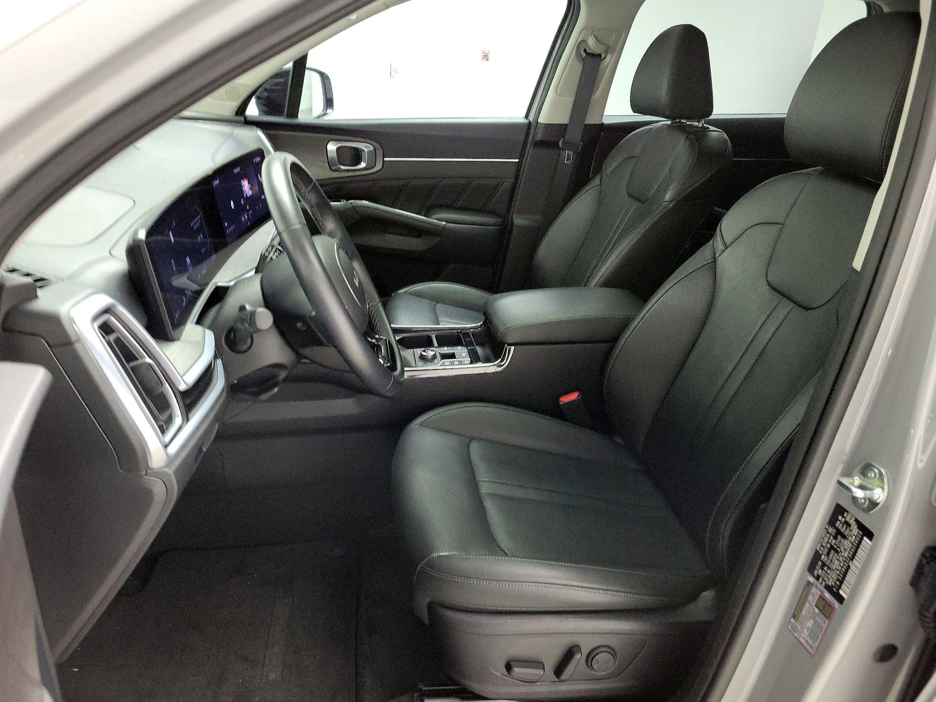 Thumbnail: 2024 Kia Sorento - 11