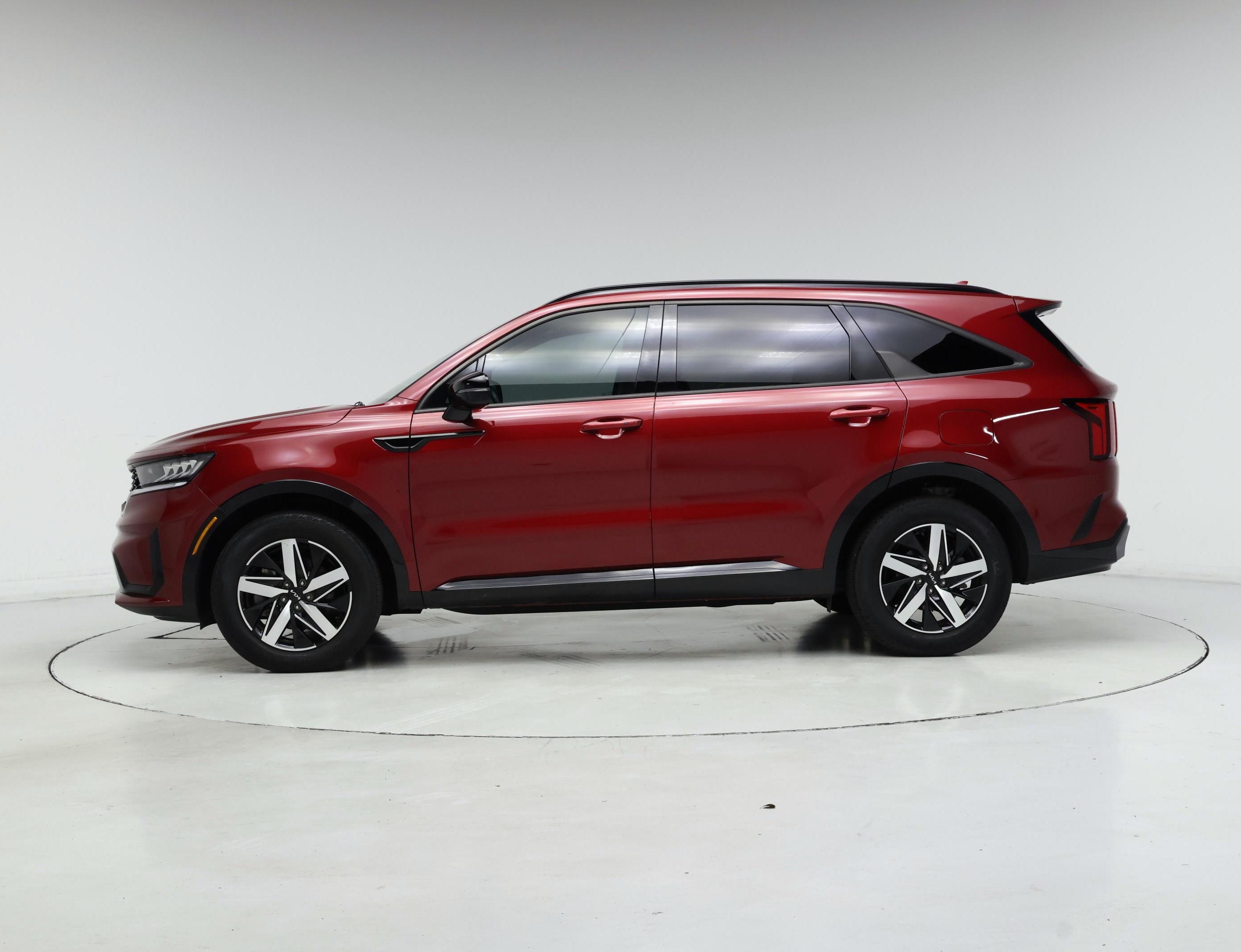Thumbnail: 2023 Kia Sorento - 3