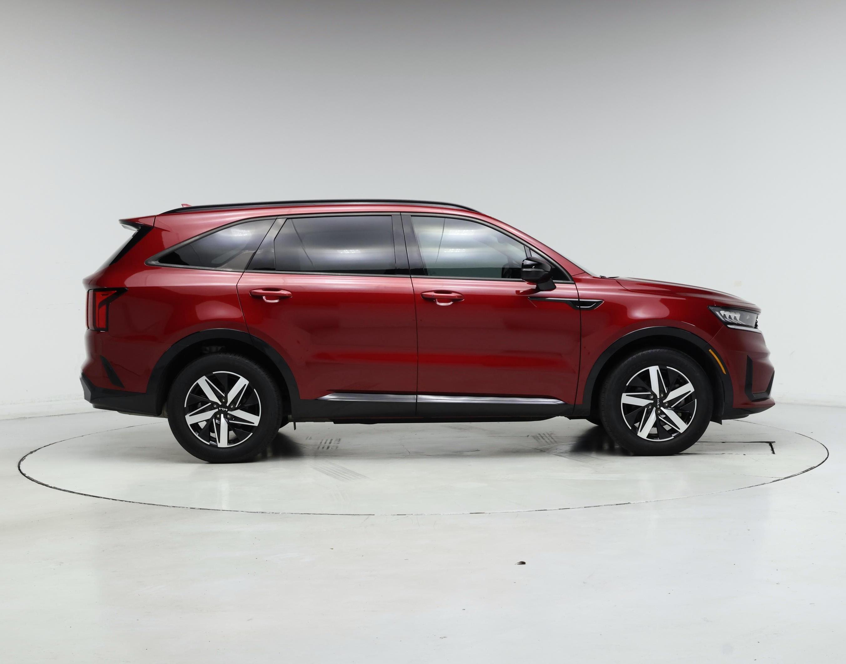 Thumbnail: 2023 Kia Sorento - 7