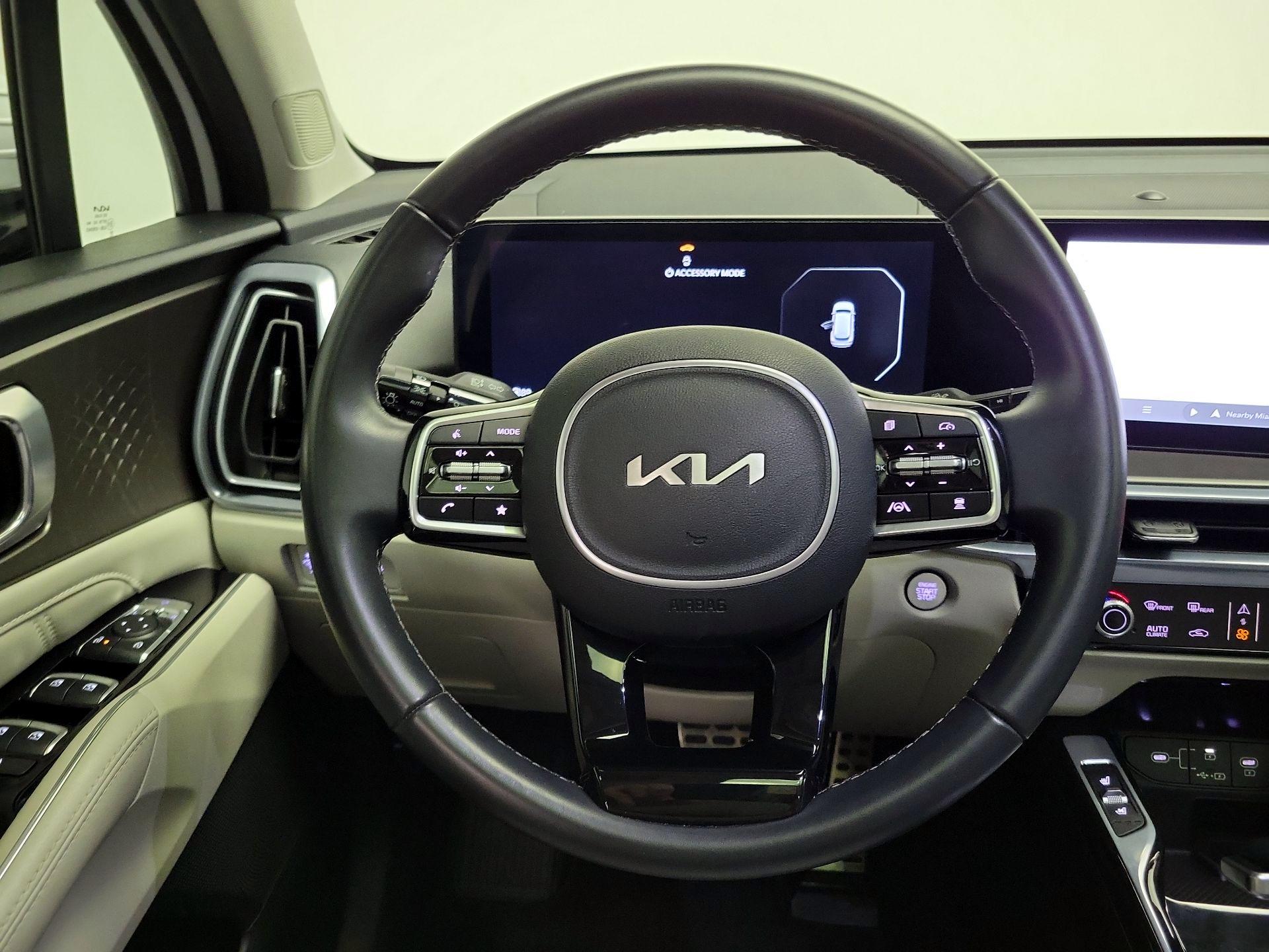 Thumbnail: 2024 Kia Sorento - 10