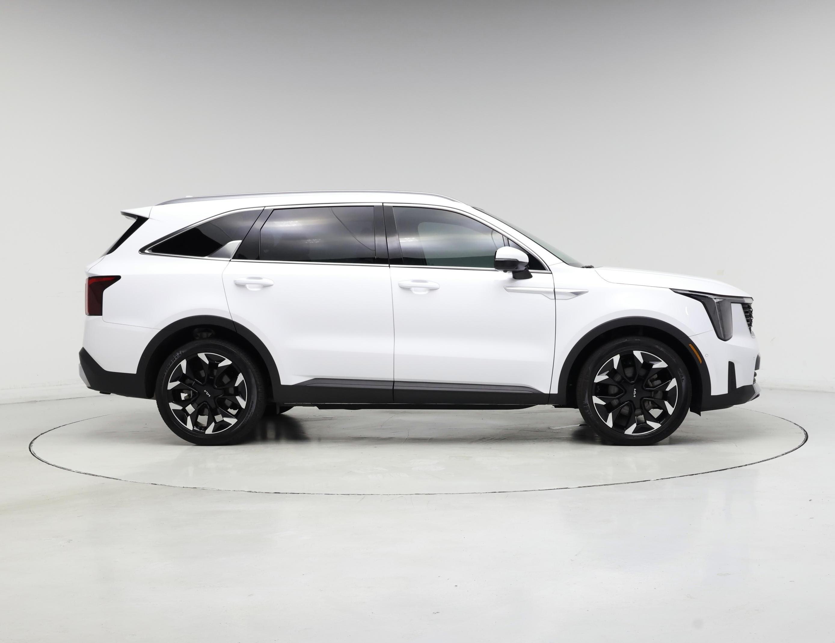 Thumbnail: 2024 Kia Sorento - 7