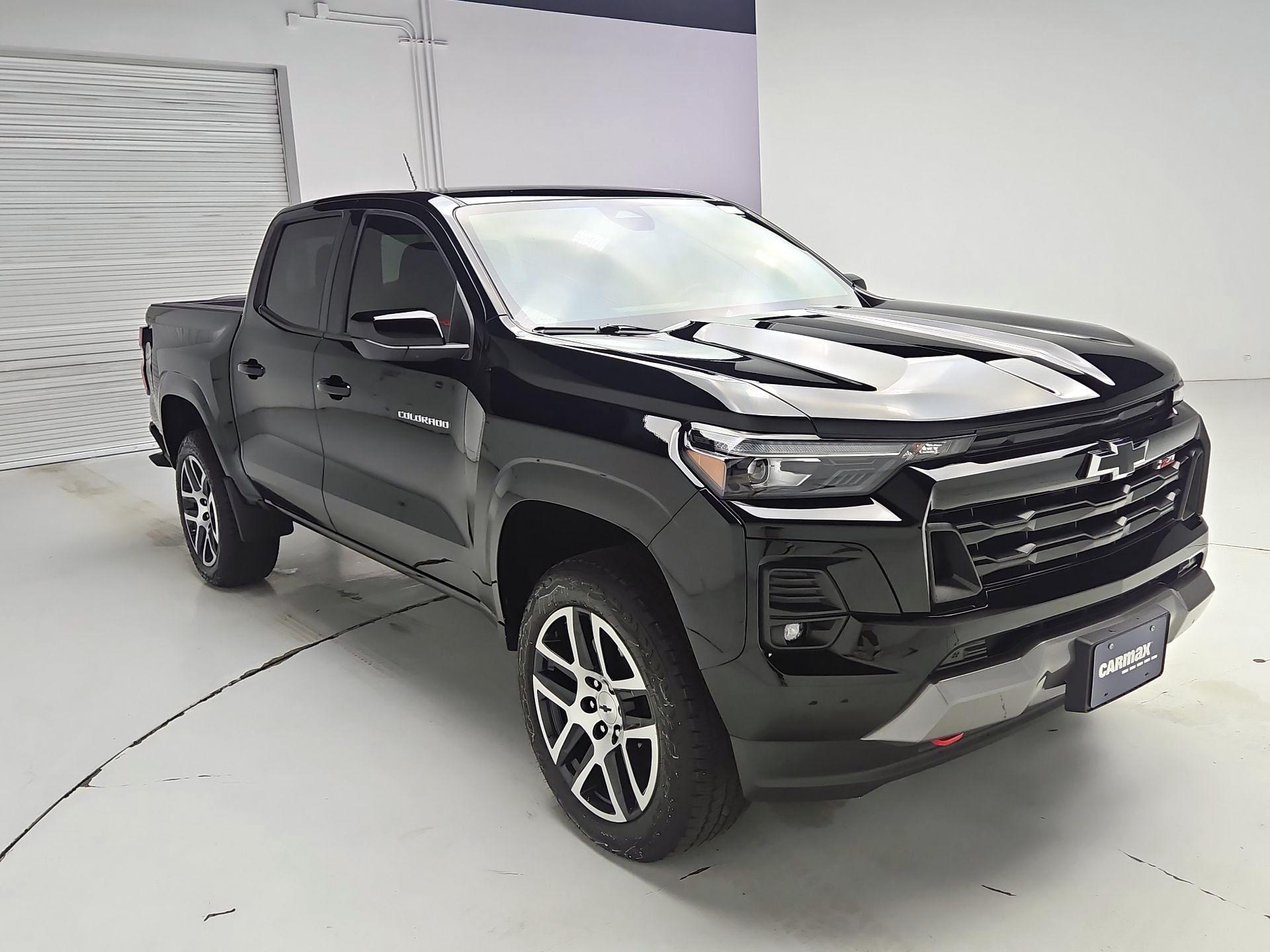 Thumbnail: 2024 Chevrolet Colorado - 1