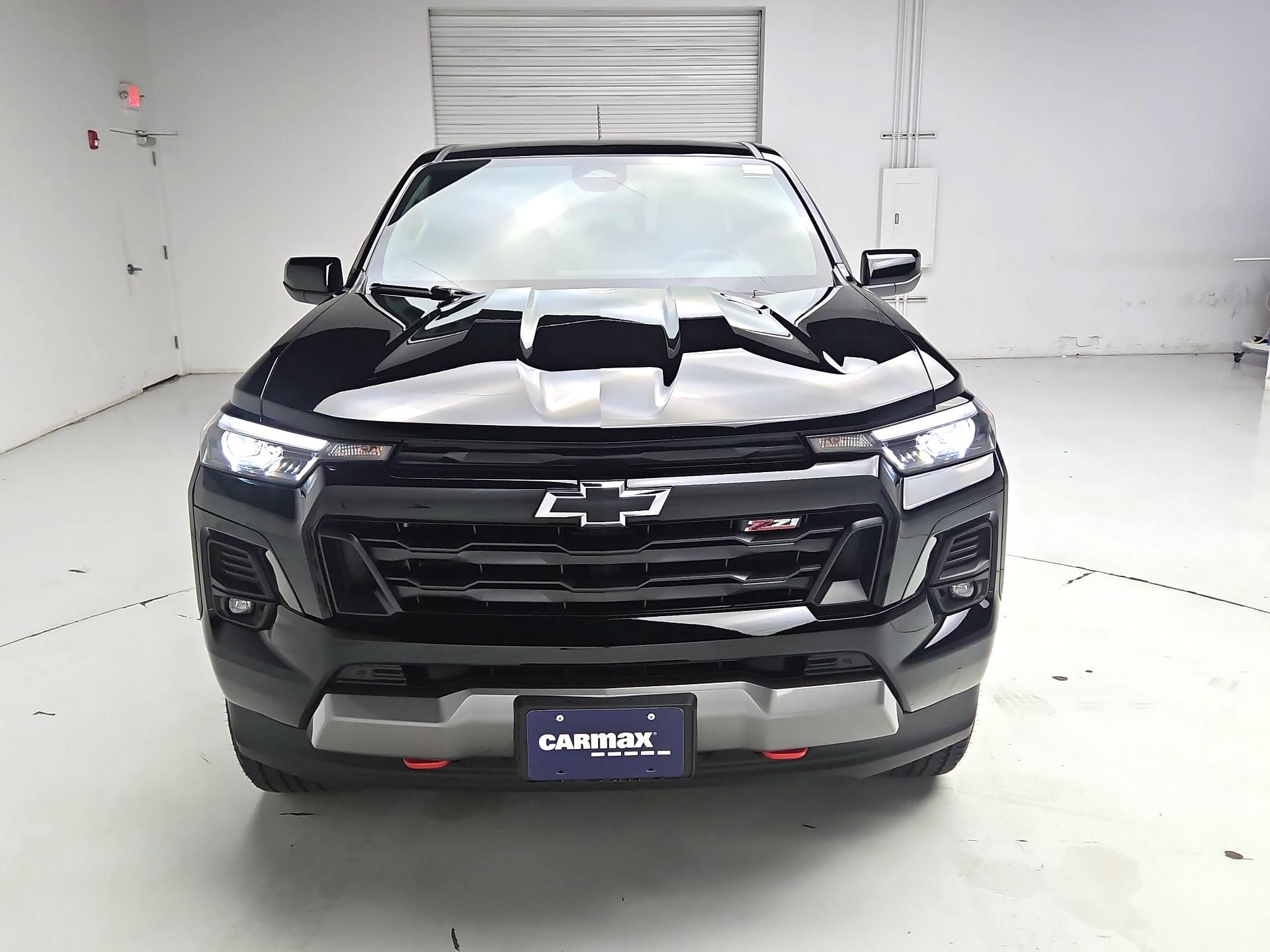 Thumbnail: 2024 Chevrolet Colorado - 2