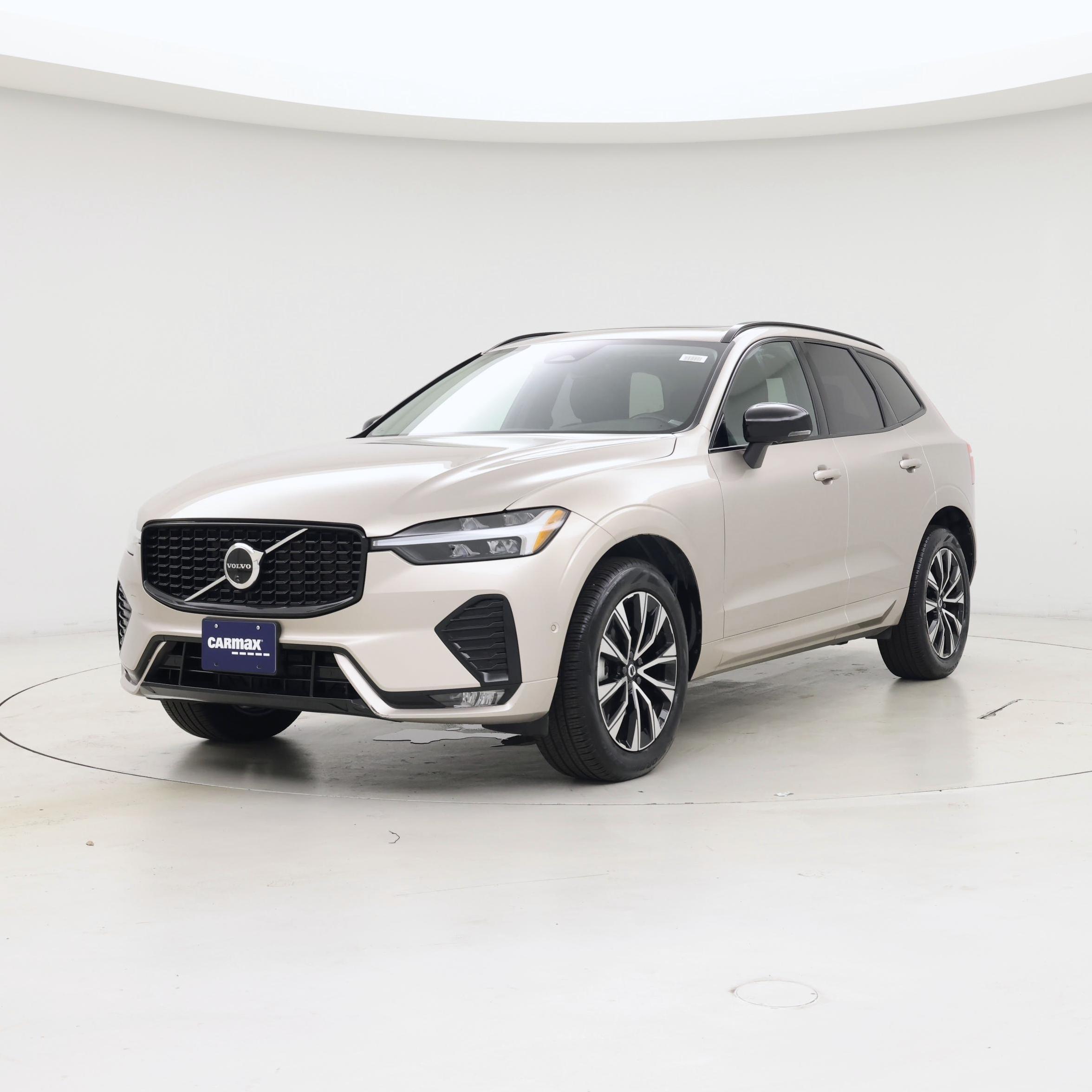 Thumbnail: 2025 Volvo XC60 - 4