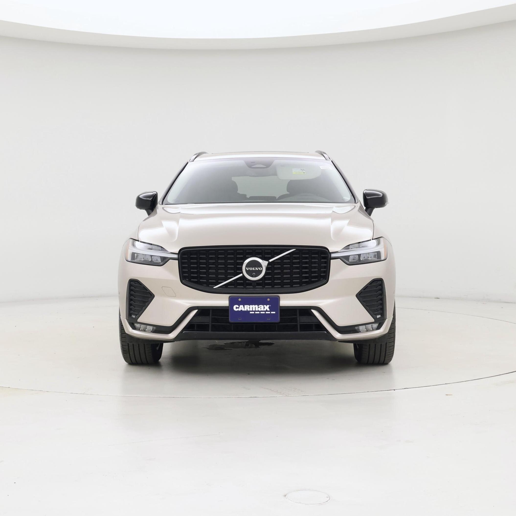 Thumbnail: 2025 Volvo XC60 - 5
