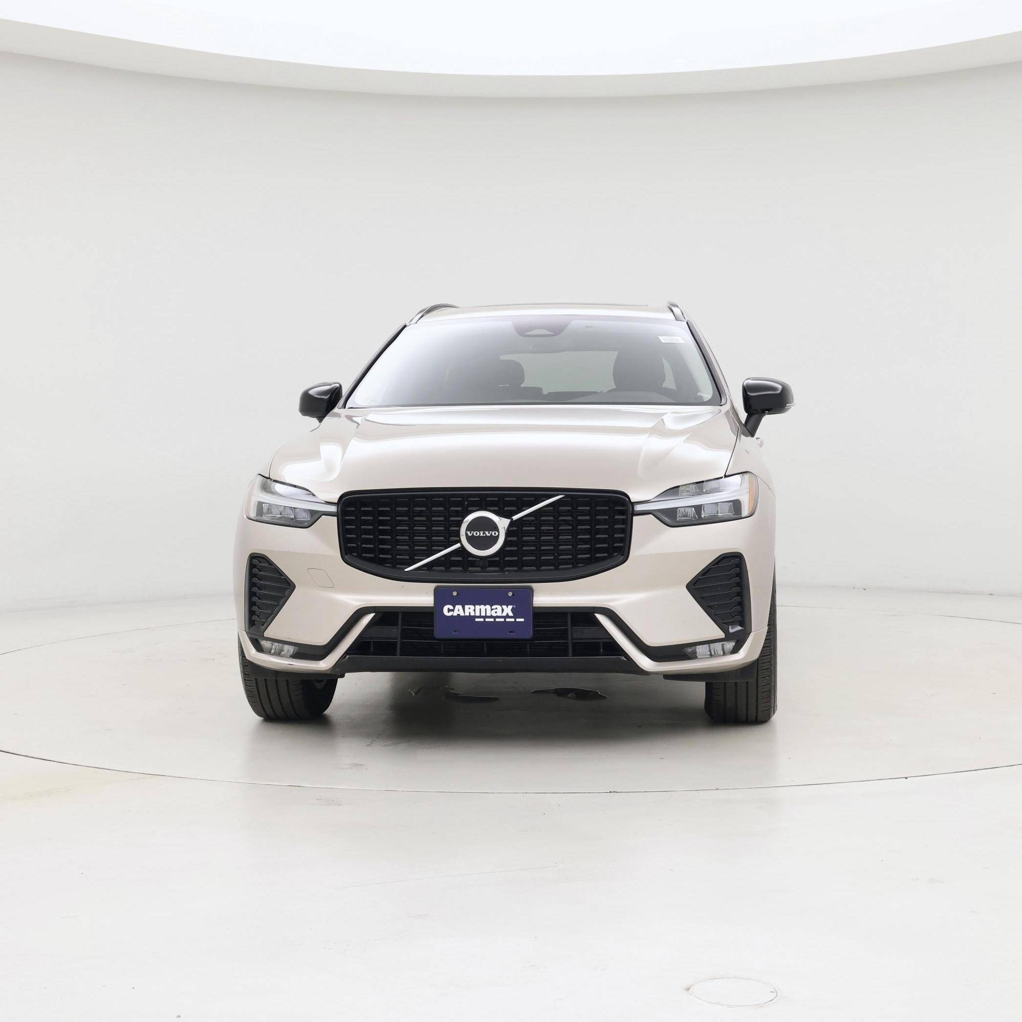 Thumbnail: 2025 Volvo XC60 - 5
