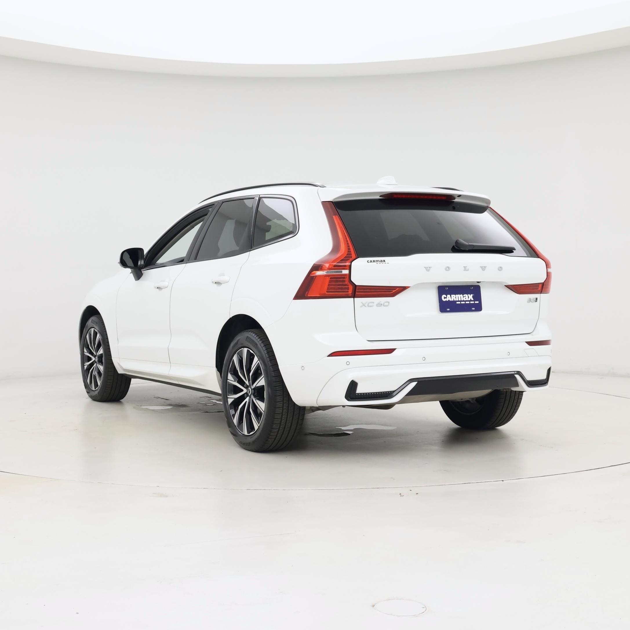 Thumbnail: 2025 Volvo XC60 - 2