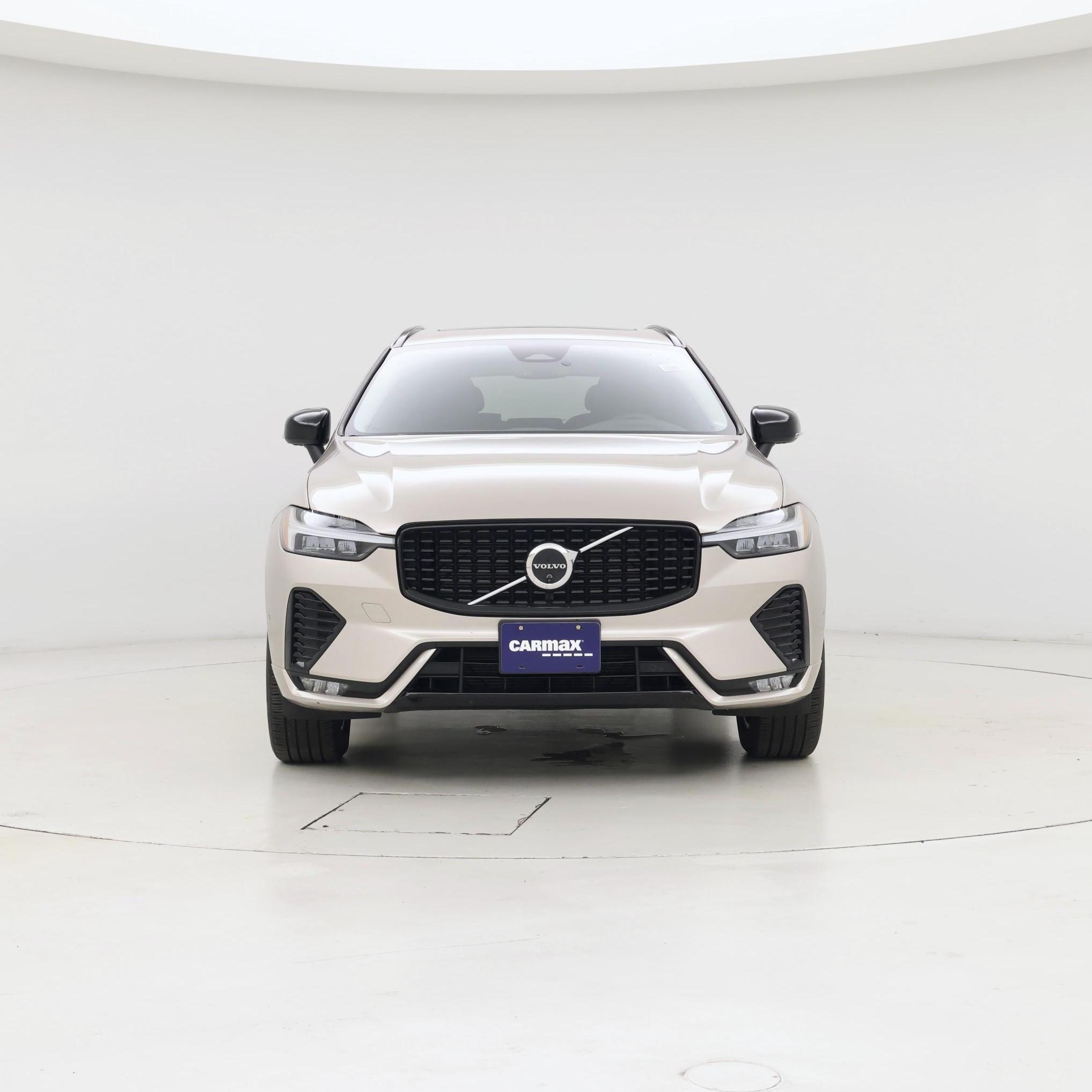 Thumbnail: 2025 Volvo XC60 - 5