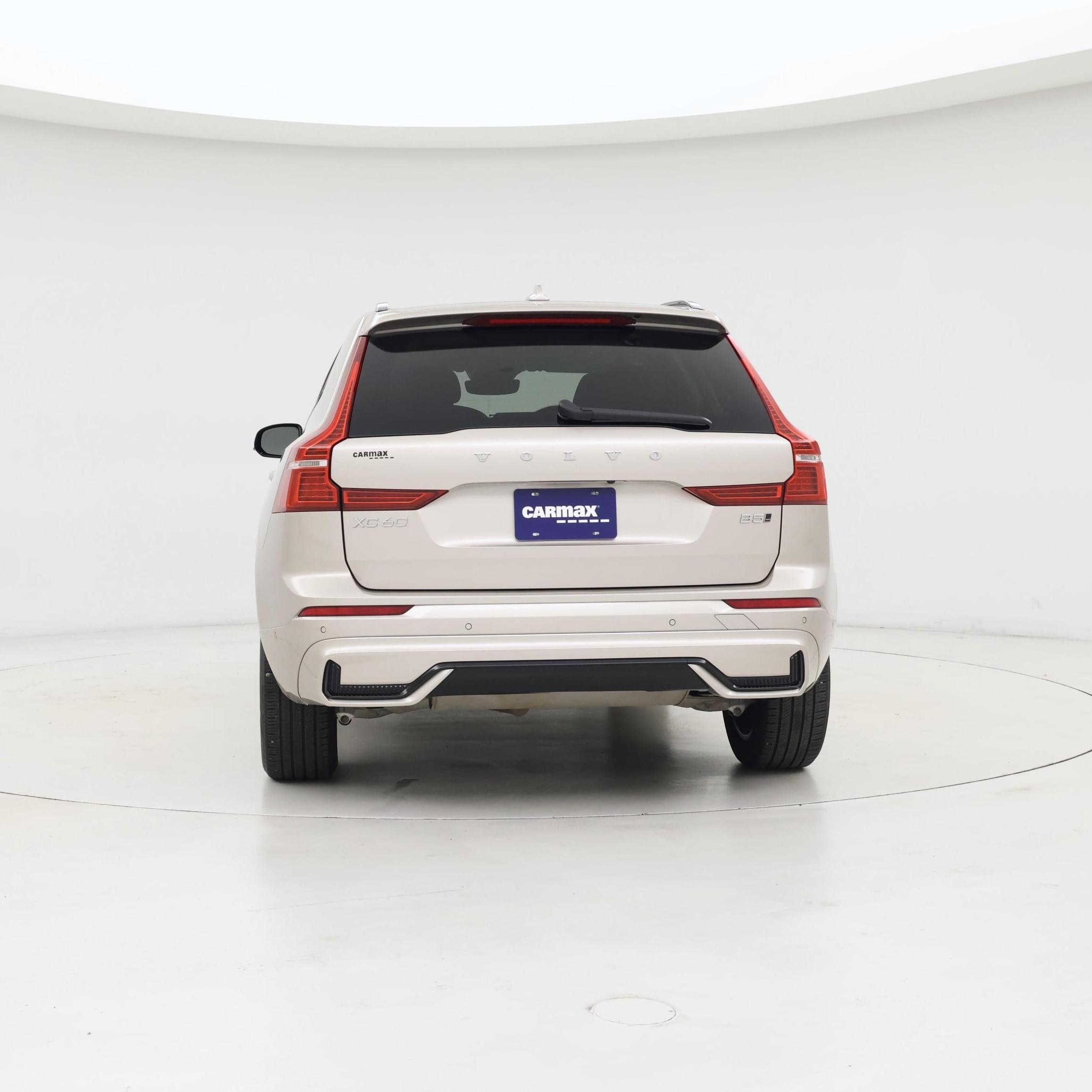 Thumbnail: 2025 Volvo XC60 - 6