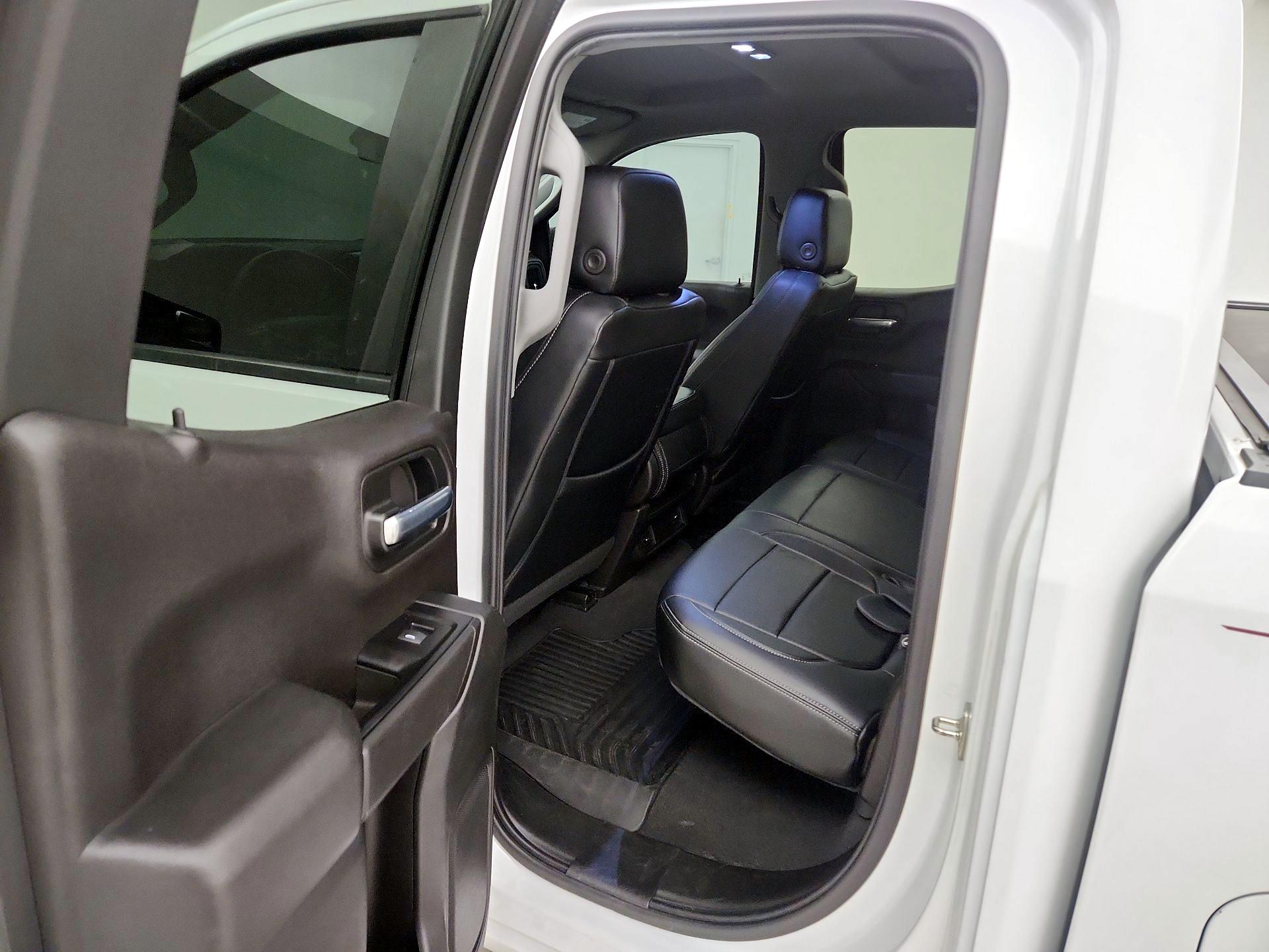 Thumbnail: 2019 Chevrolet Silverado 1500 - 19