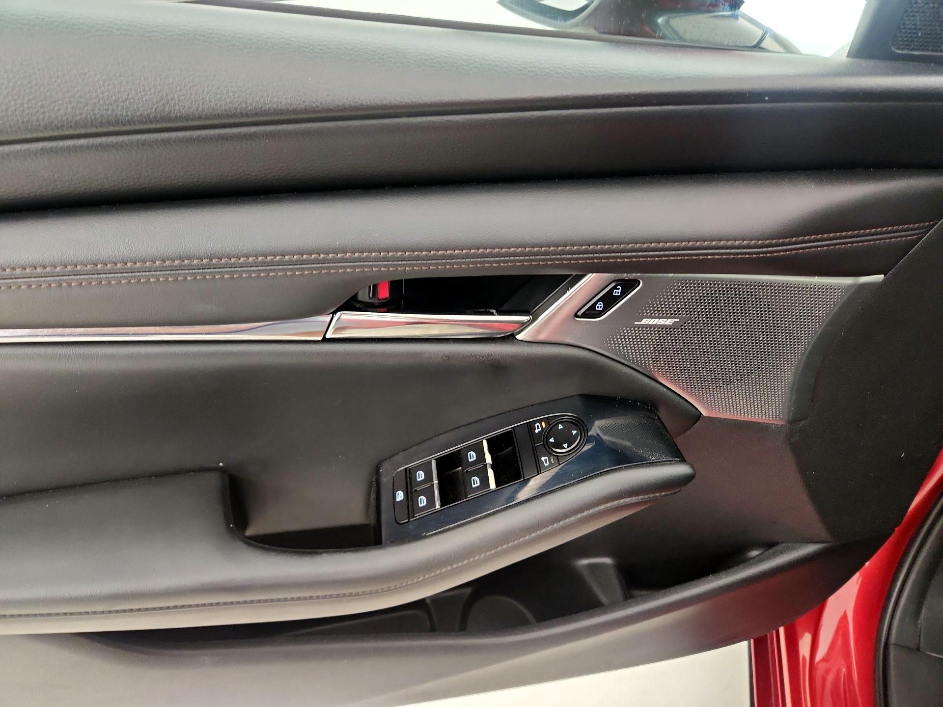 Thumbnail: 2019 Mazda Mazda3 - 12