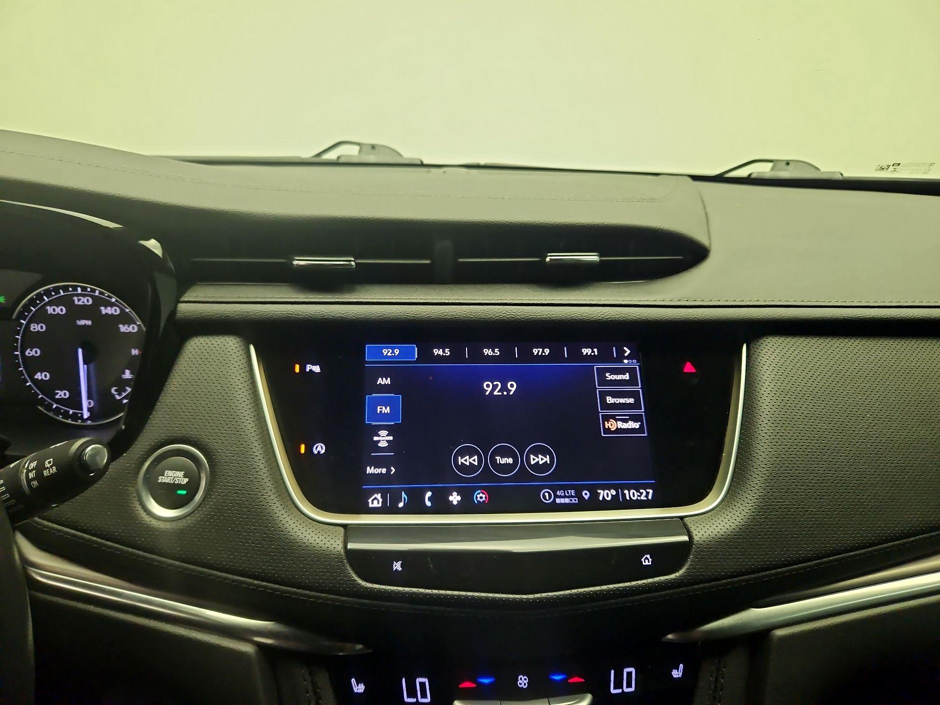 Thumbnail: 2023 Cadillac XT5 - 14