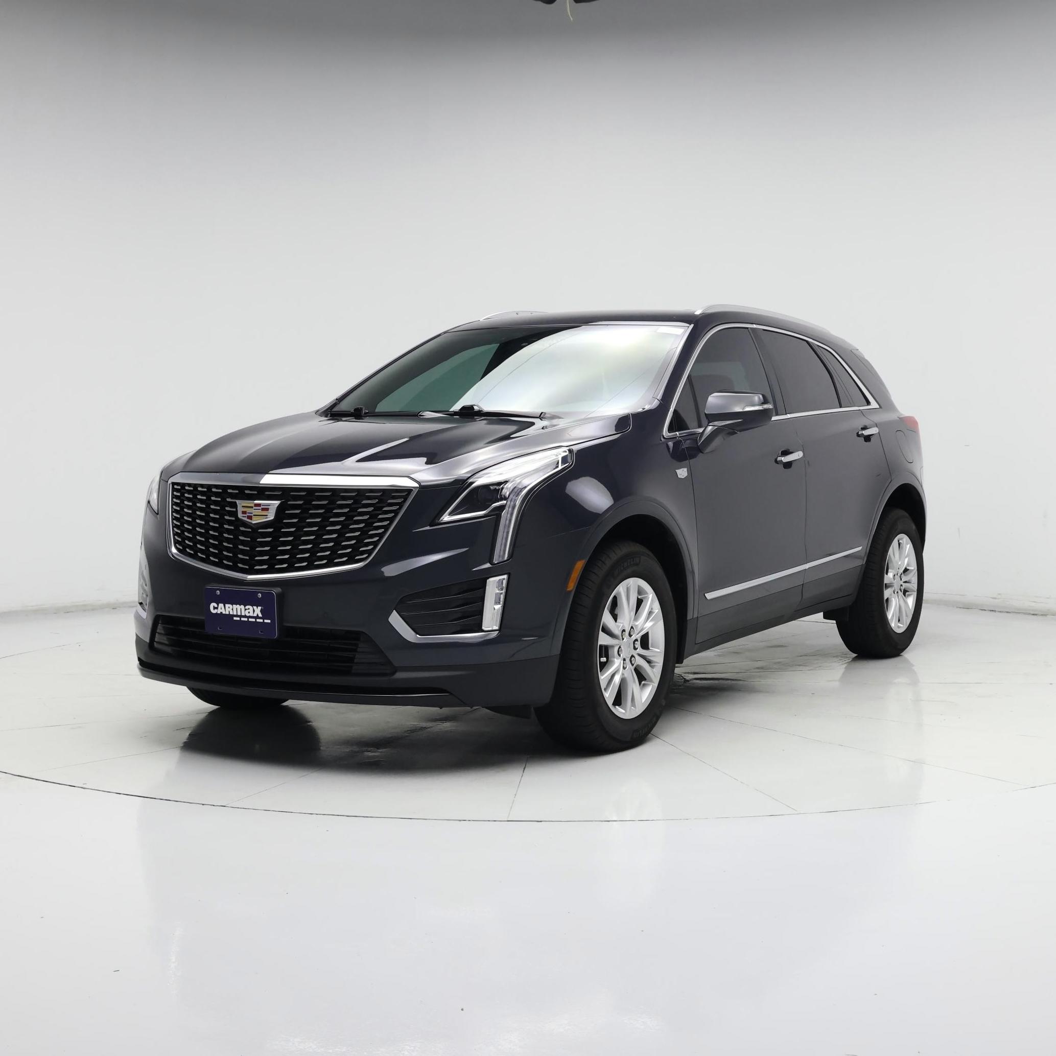 Thumbnail: 2023 Cadillac XT5 - 4