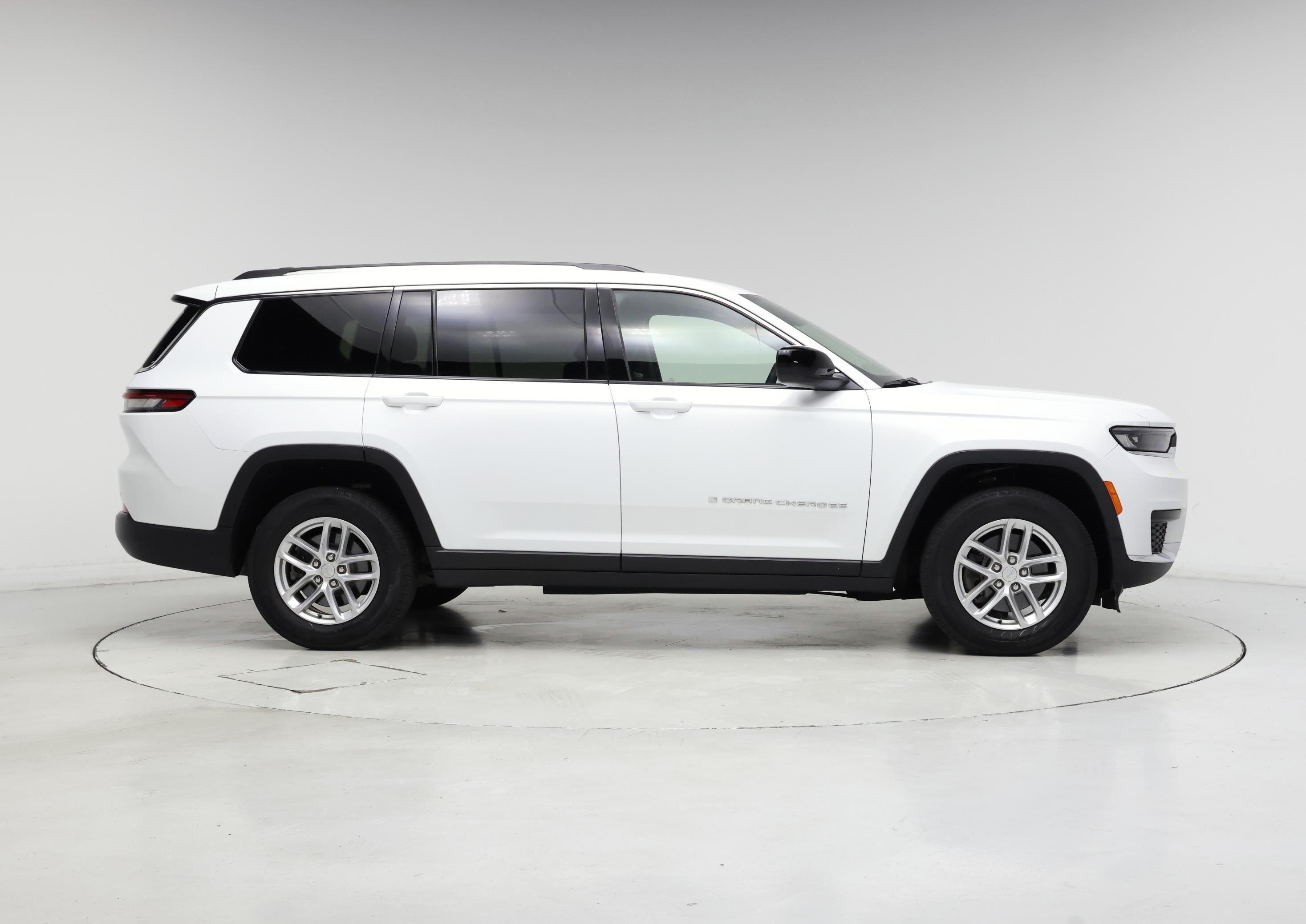 Thumbnail: 2023 Jeep Grand Cherokee L - 7