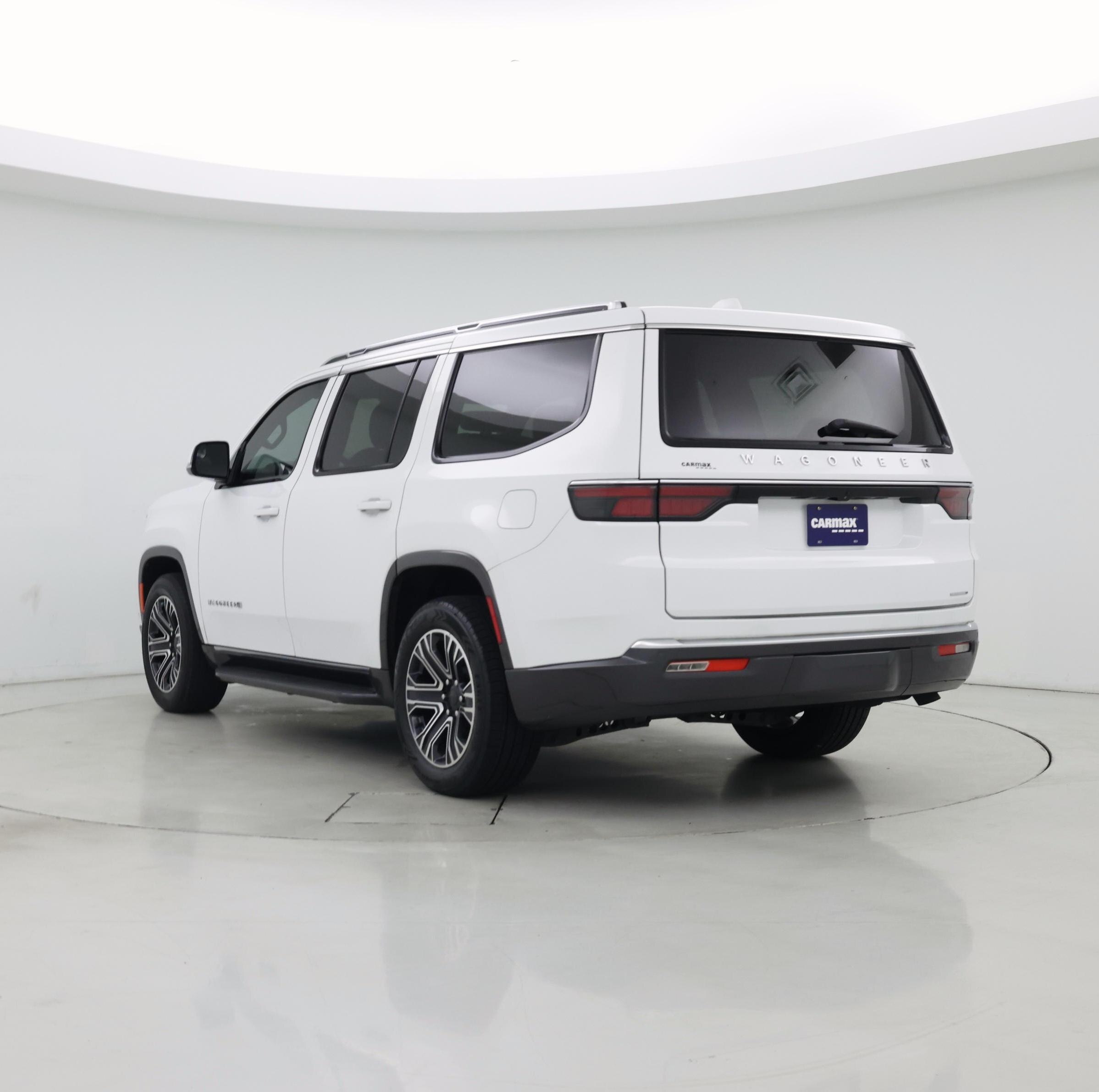 Thumbnail: 2022 Jeep Wagoneer - 2