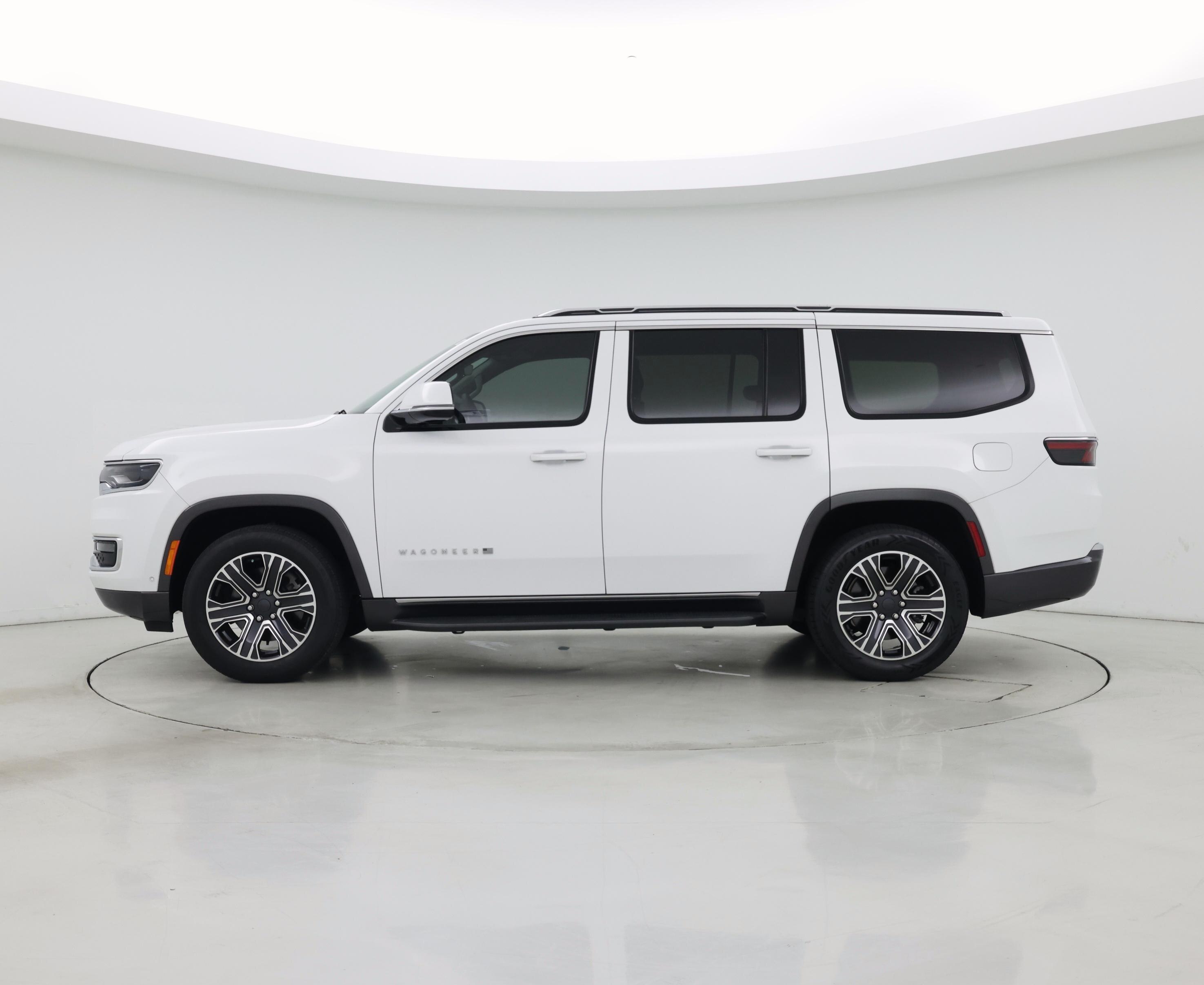 Thumbnail: 2022 Jeep Wagoneer - 3