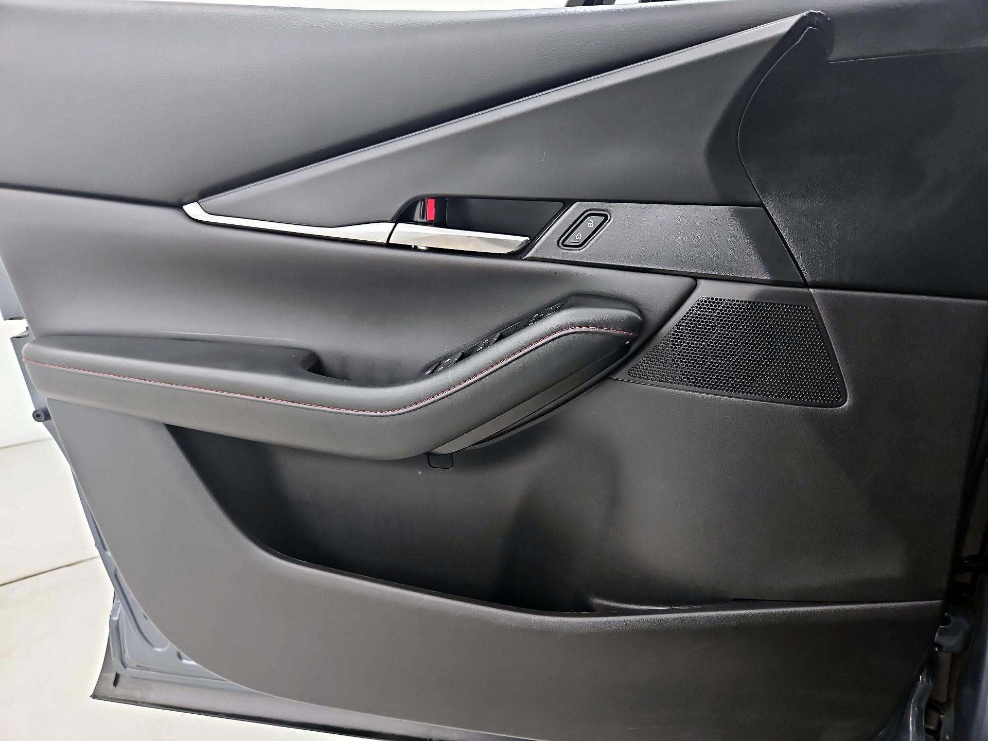 Thumbnail: 2024 Mazda CX-30 - 12