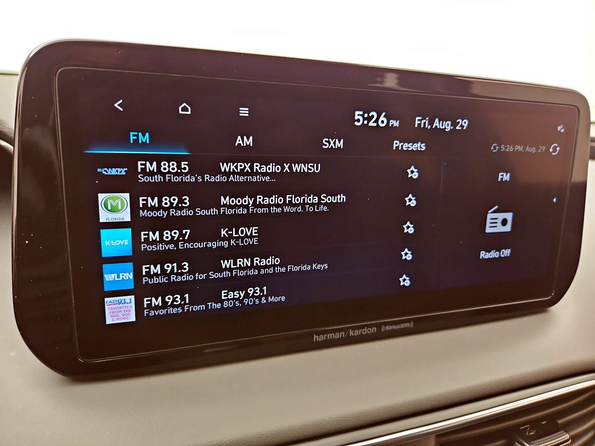 Thumbnail: 2023 Hyundai Santa Fe - 16