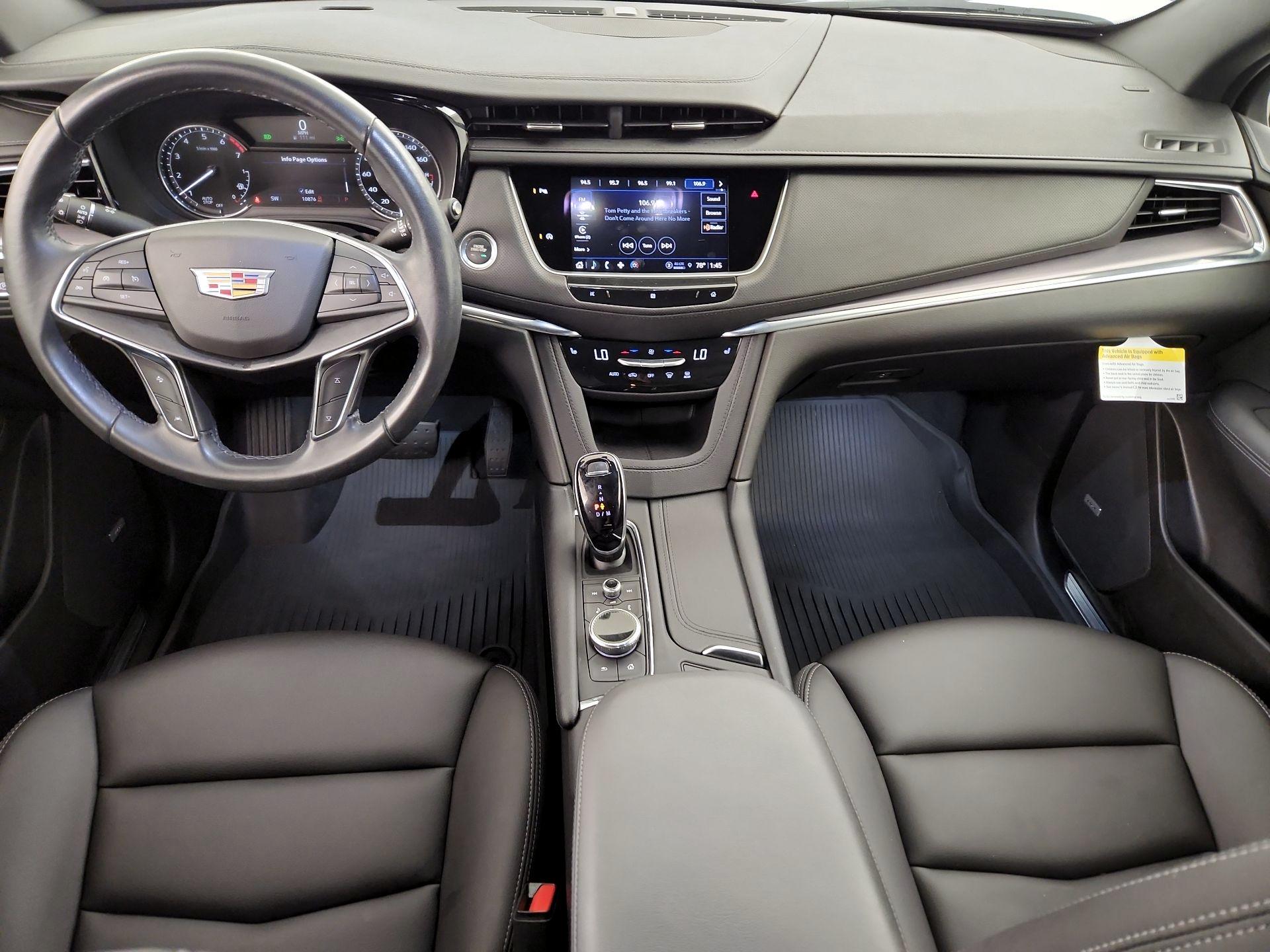 Thumbnail: 2021 Cadillac XT5 - 9