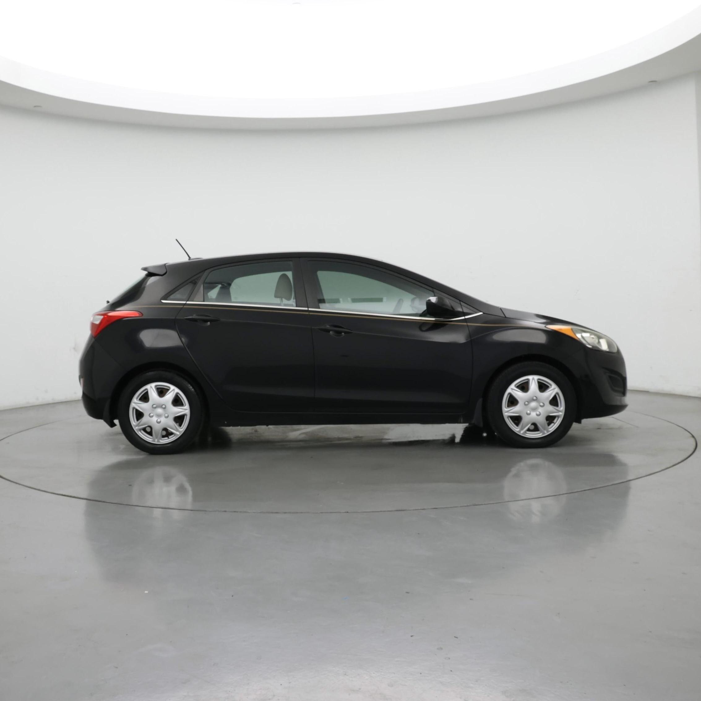 Thumbnail: 2016 Hyundai Elantra - 7